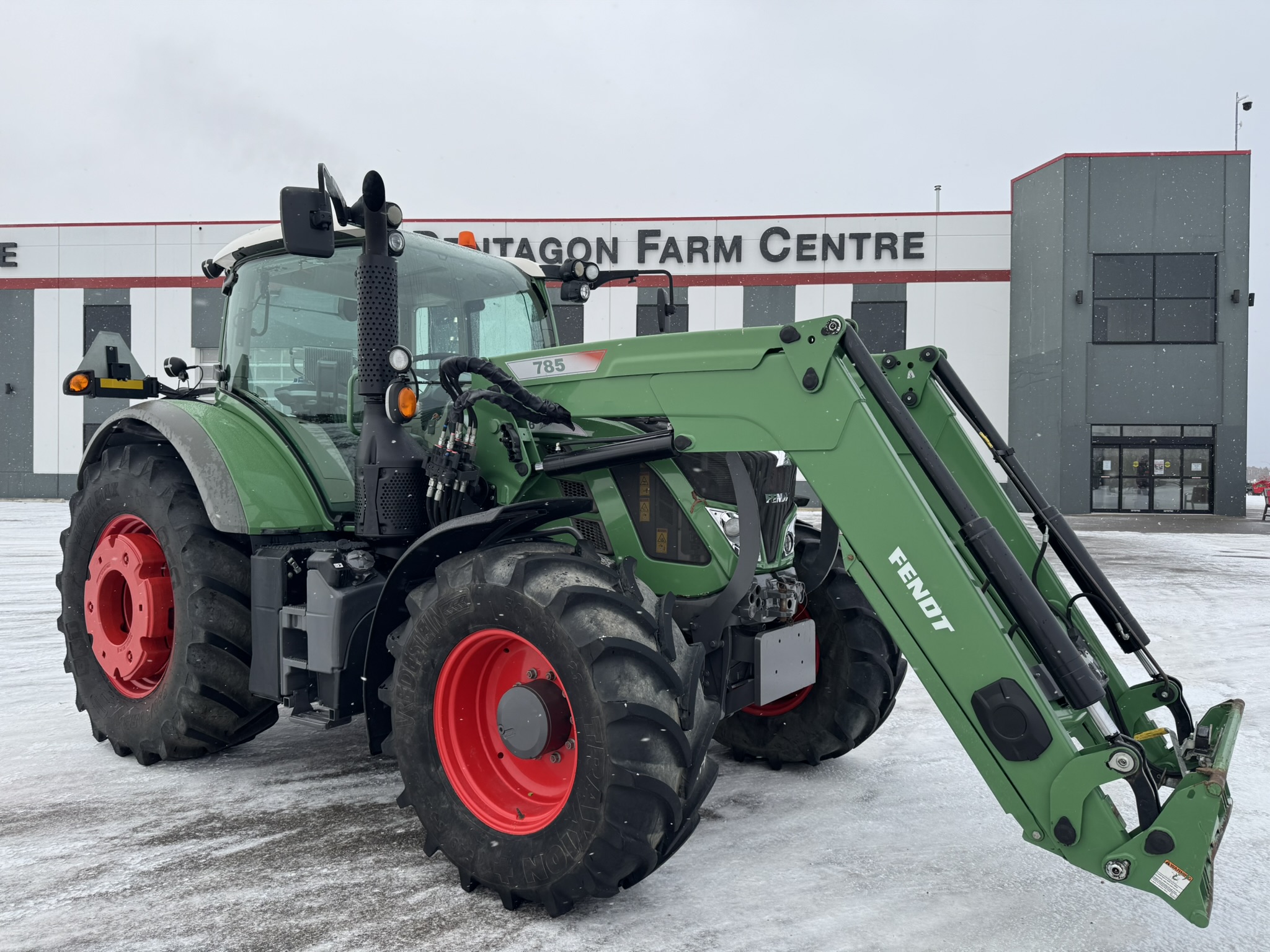 2012 Fendt 716 Tractor