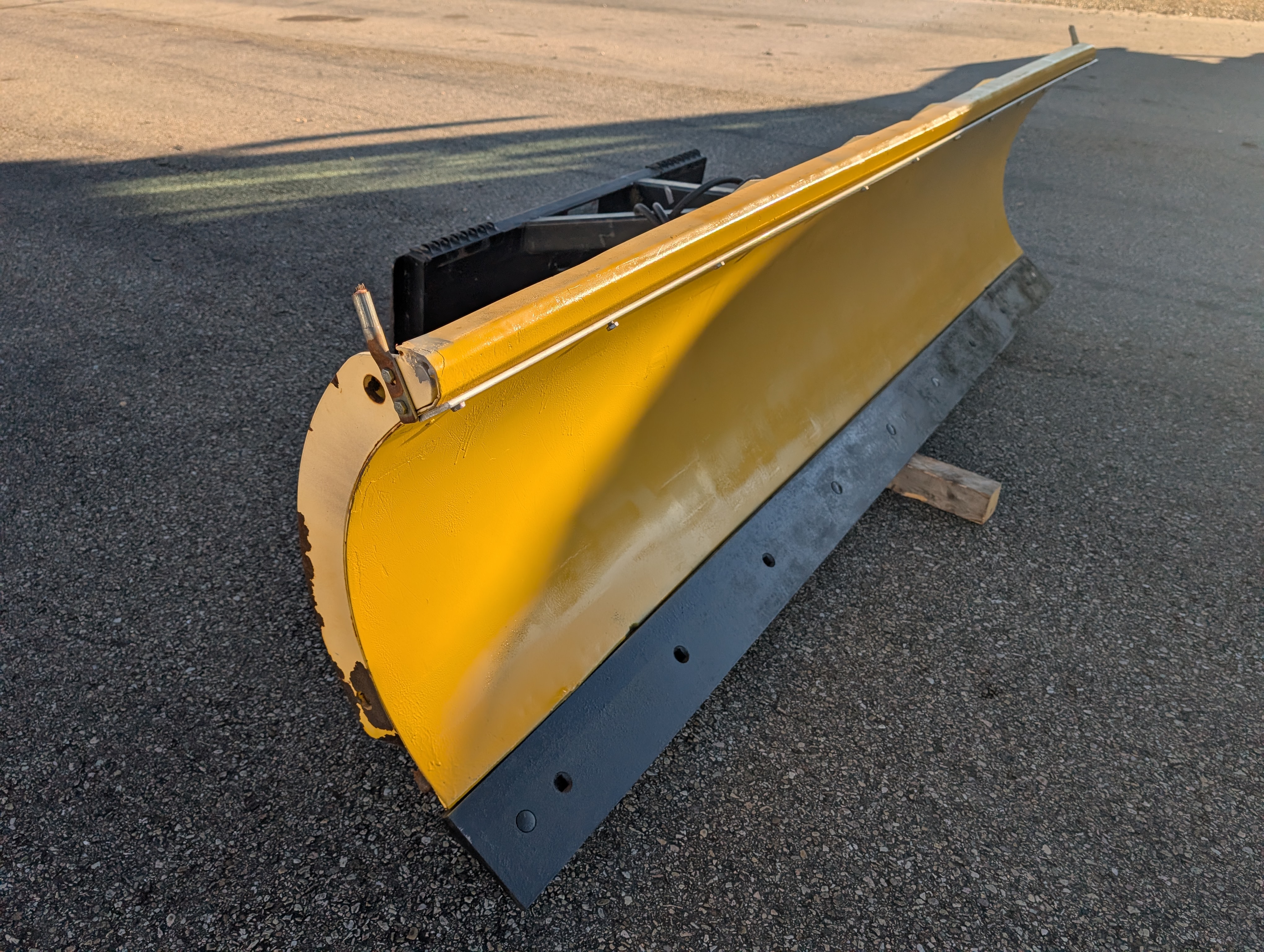 Snow Wolf 9 Dozer Blade