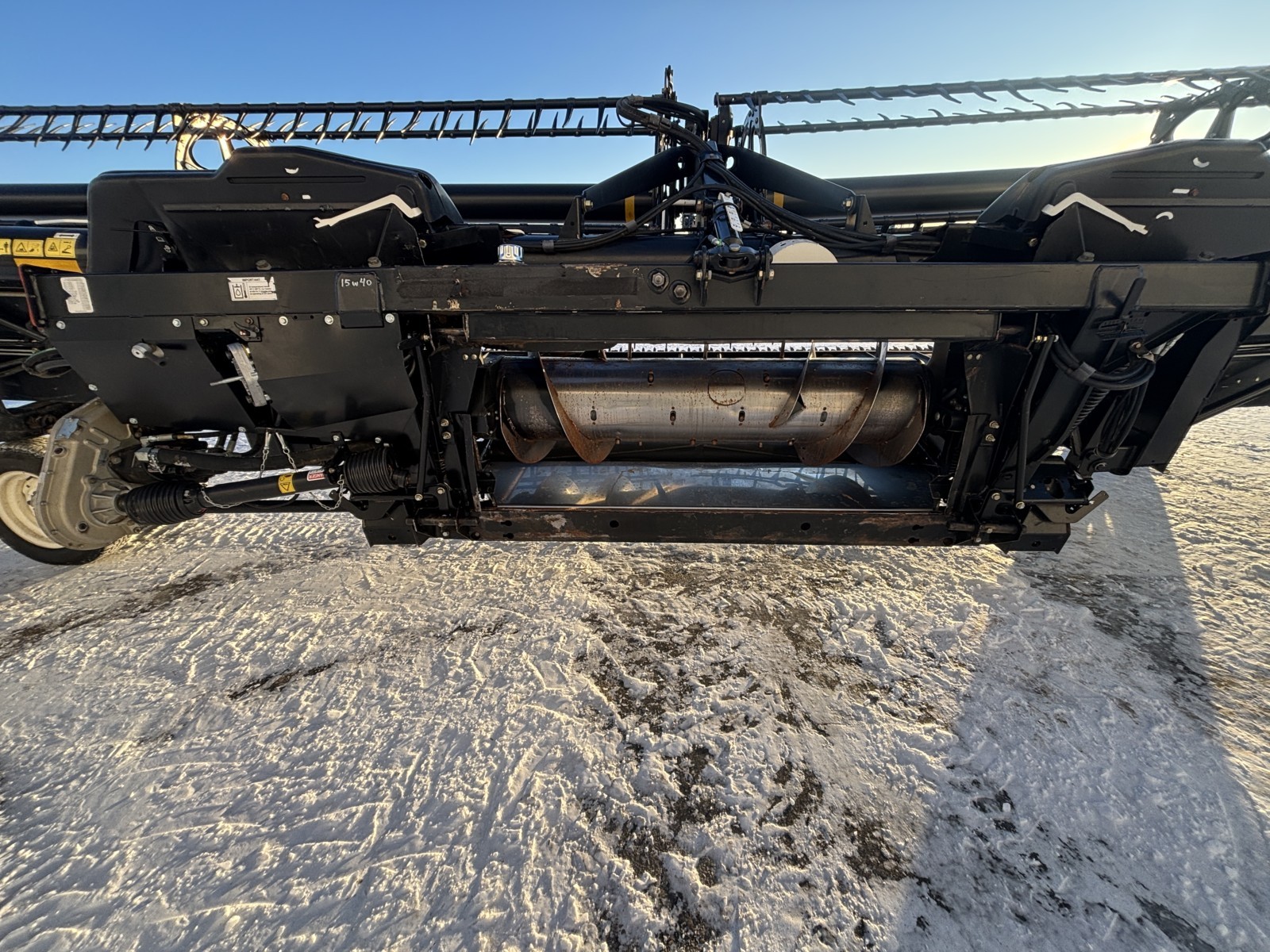 2016 MacDon FD75-35 Header Combine