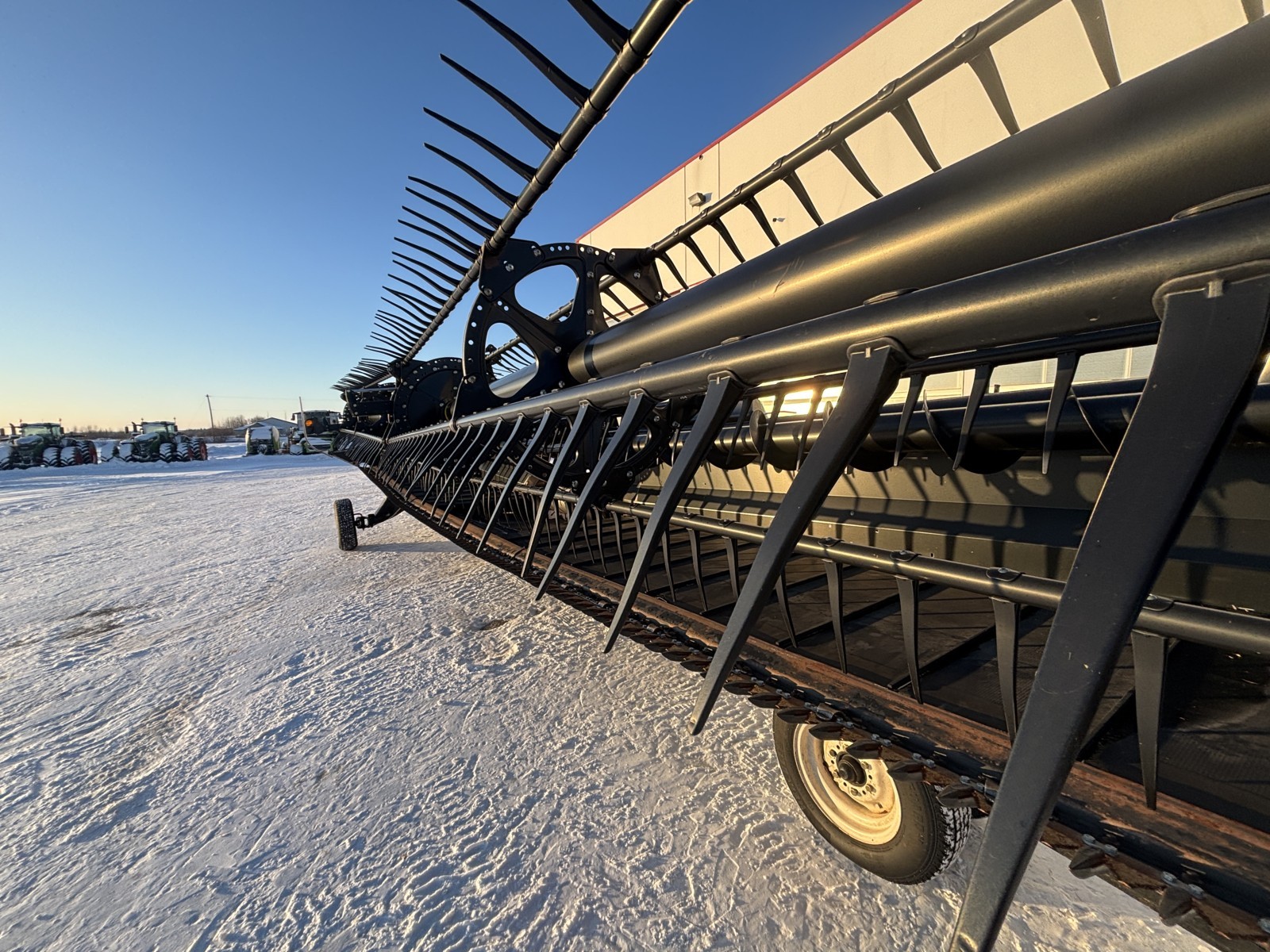 2016 MacDon FD75-35 Header Combine