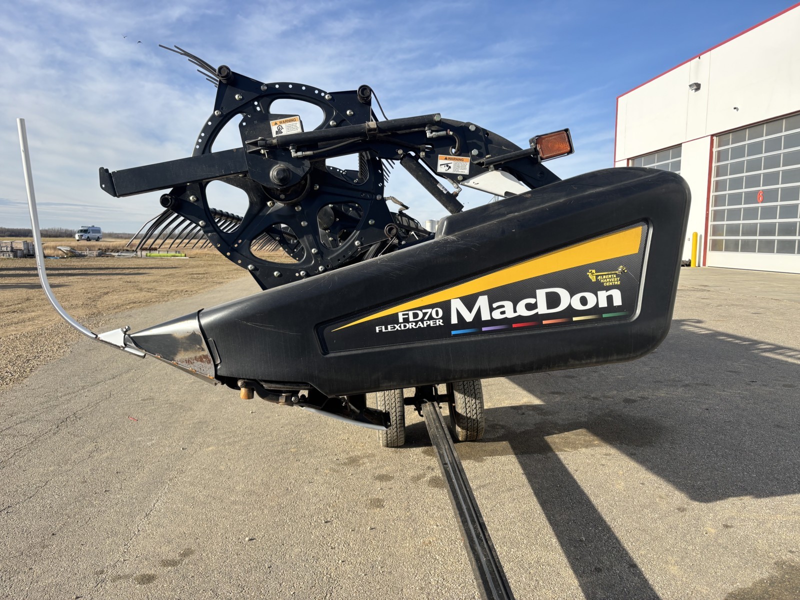 2011 MacDon FD75-35 Header Combine