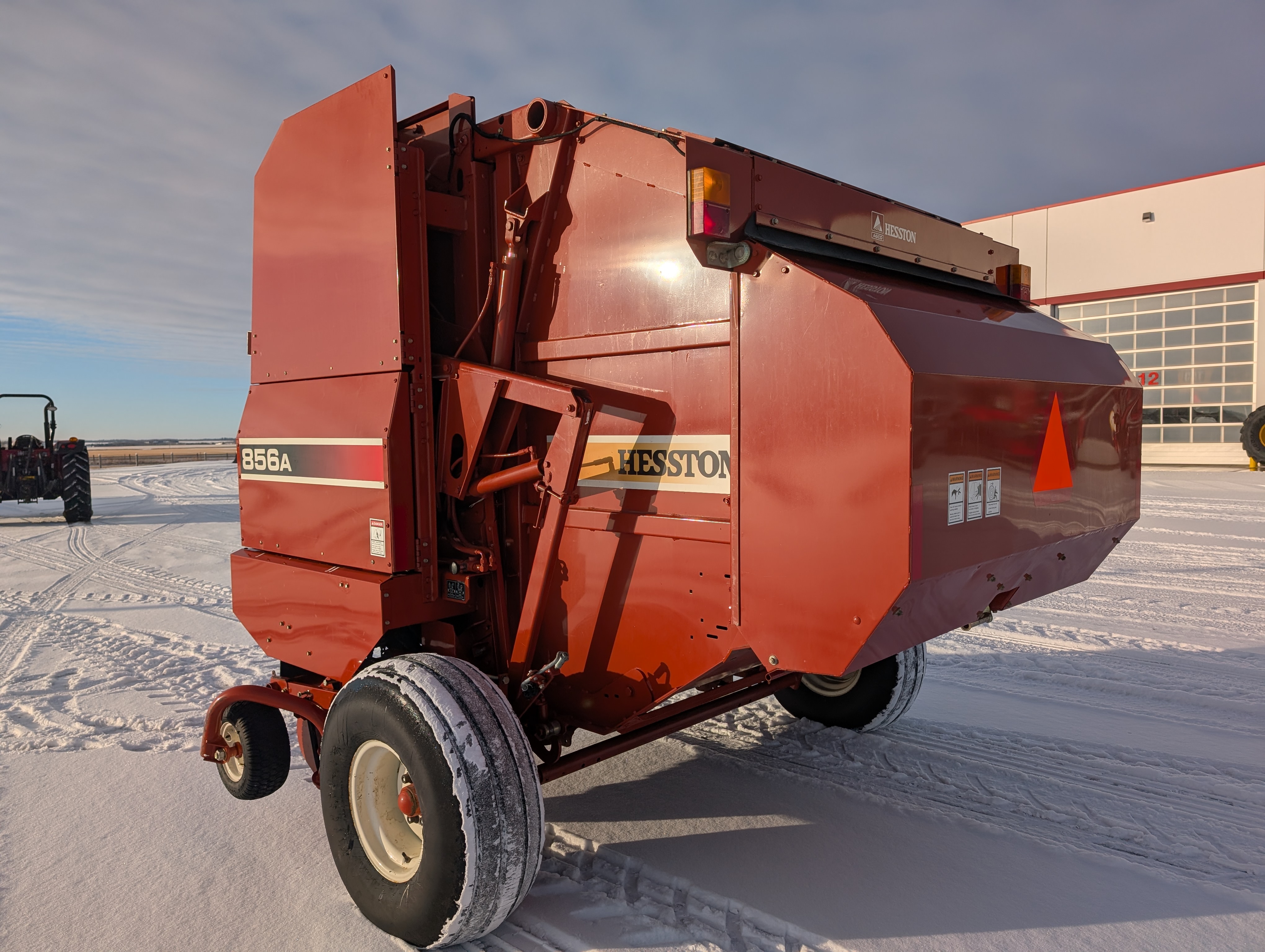 2002 AGCO Hesston 856A Baler/Round