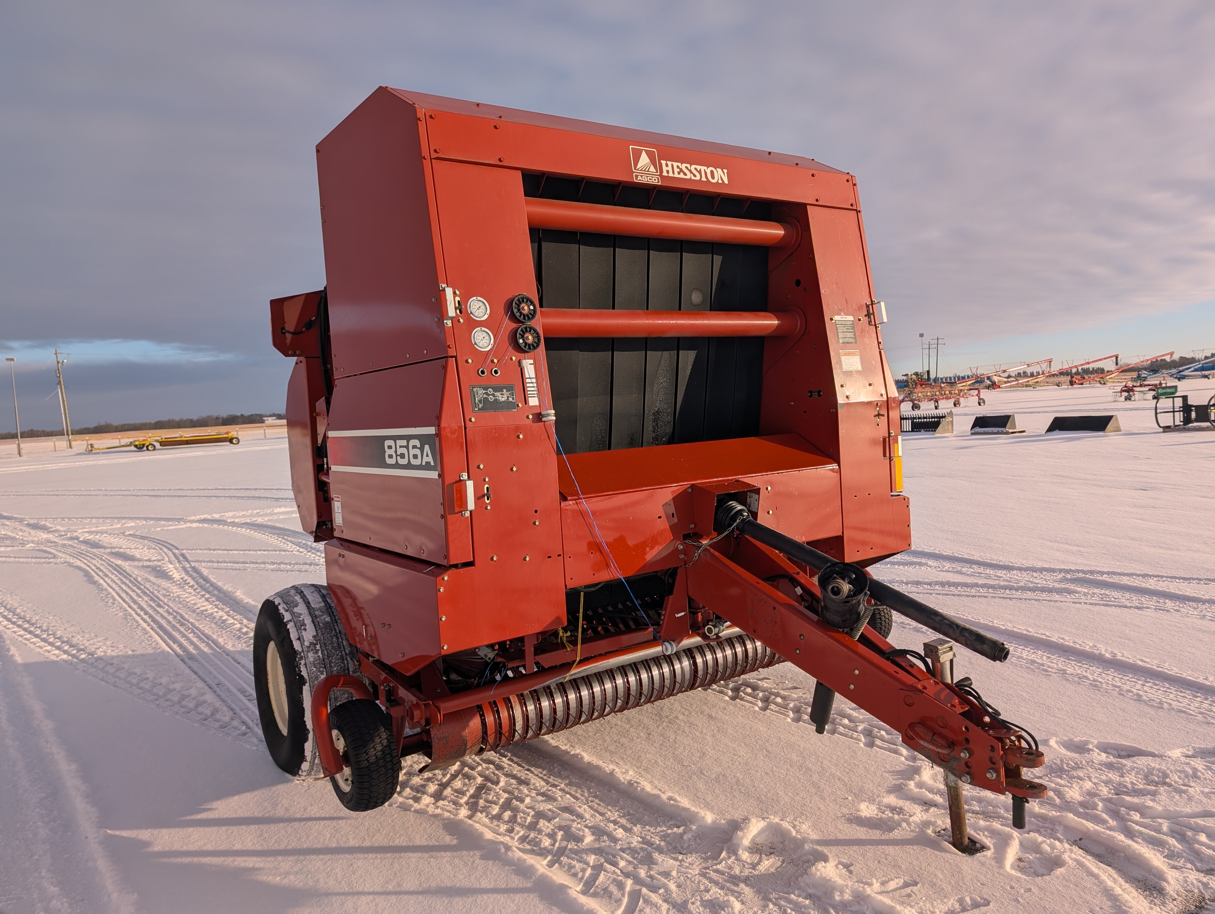 2002 AGCO Hesston 856A Baler/Round