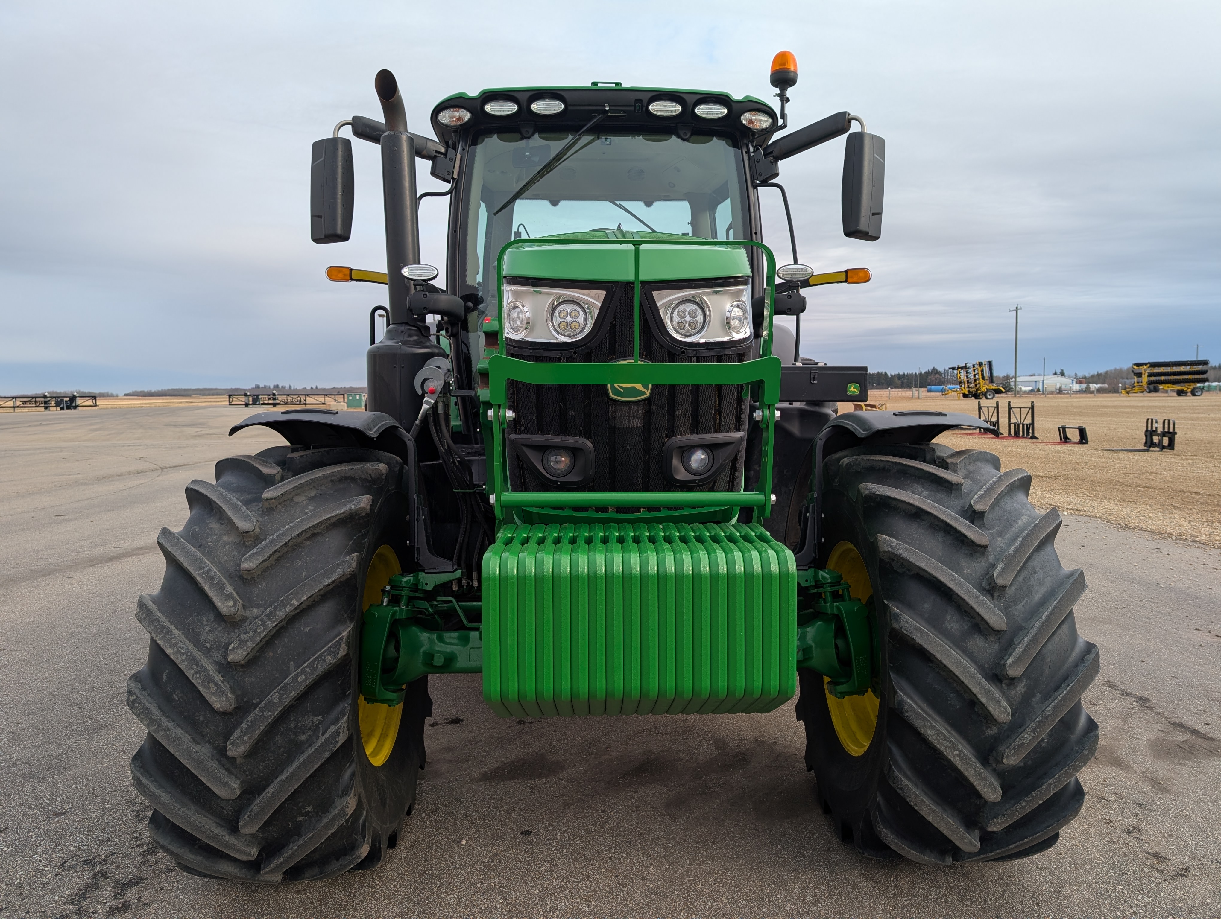 2019 John Deere 6195R Tractor