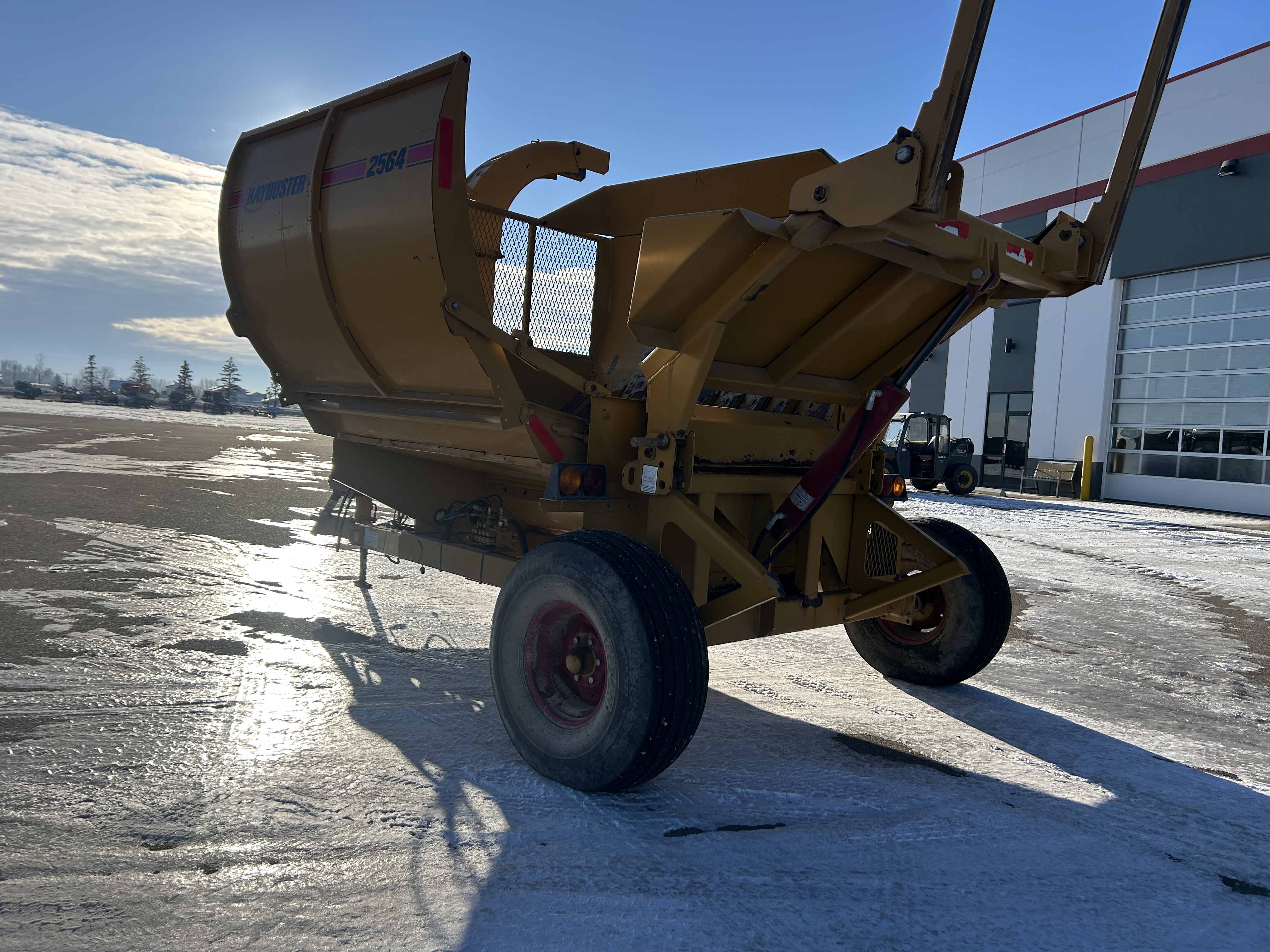 Haybuster 2564 Bale Processor