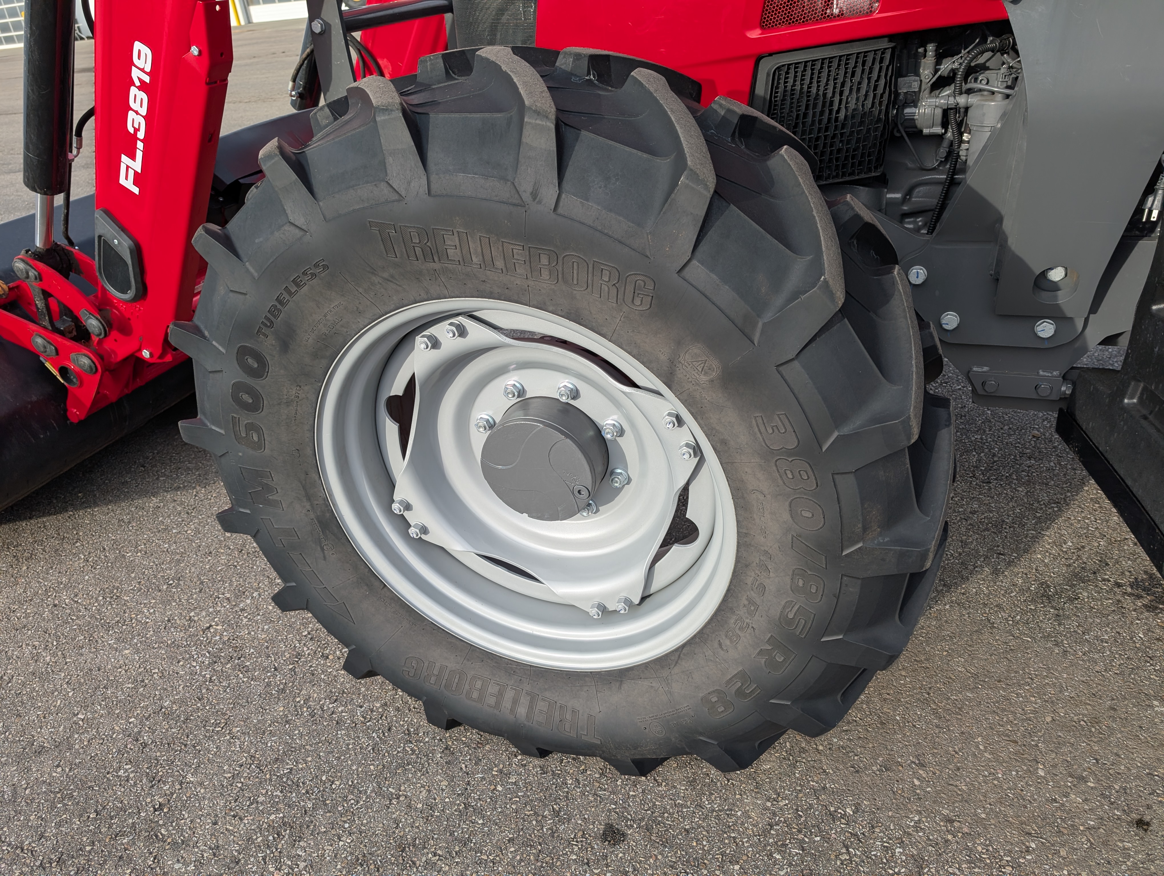 2023 Massey Ferguson 6713 Tractor