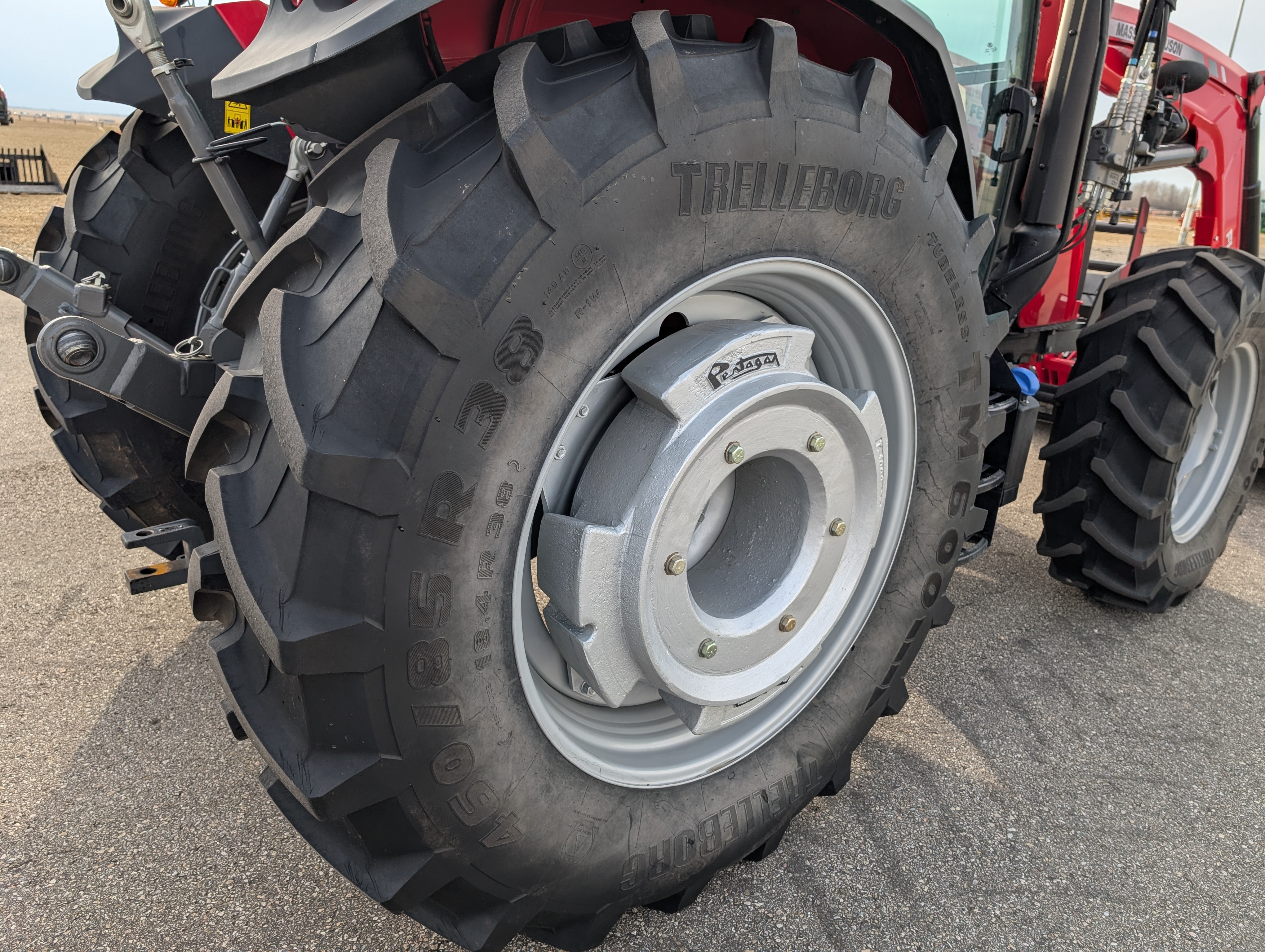 2023 Massey Ferguson 6713 Tractor