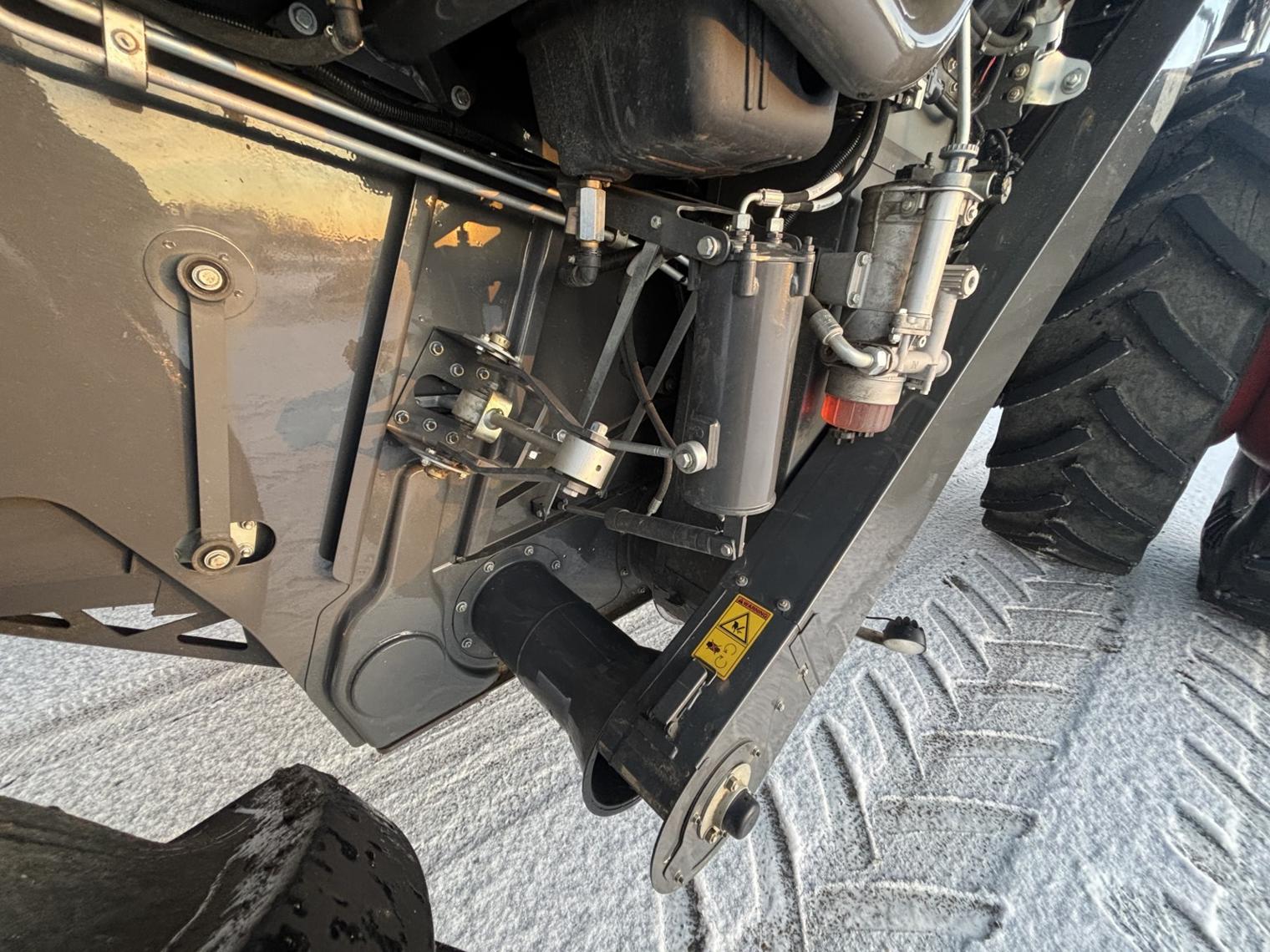 2022 CLAAS 8600 Combine