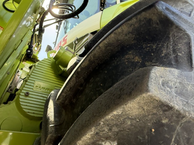 CLAAS ORBIS 750 Header Combine