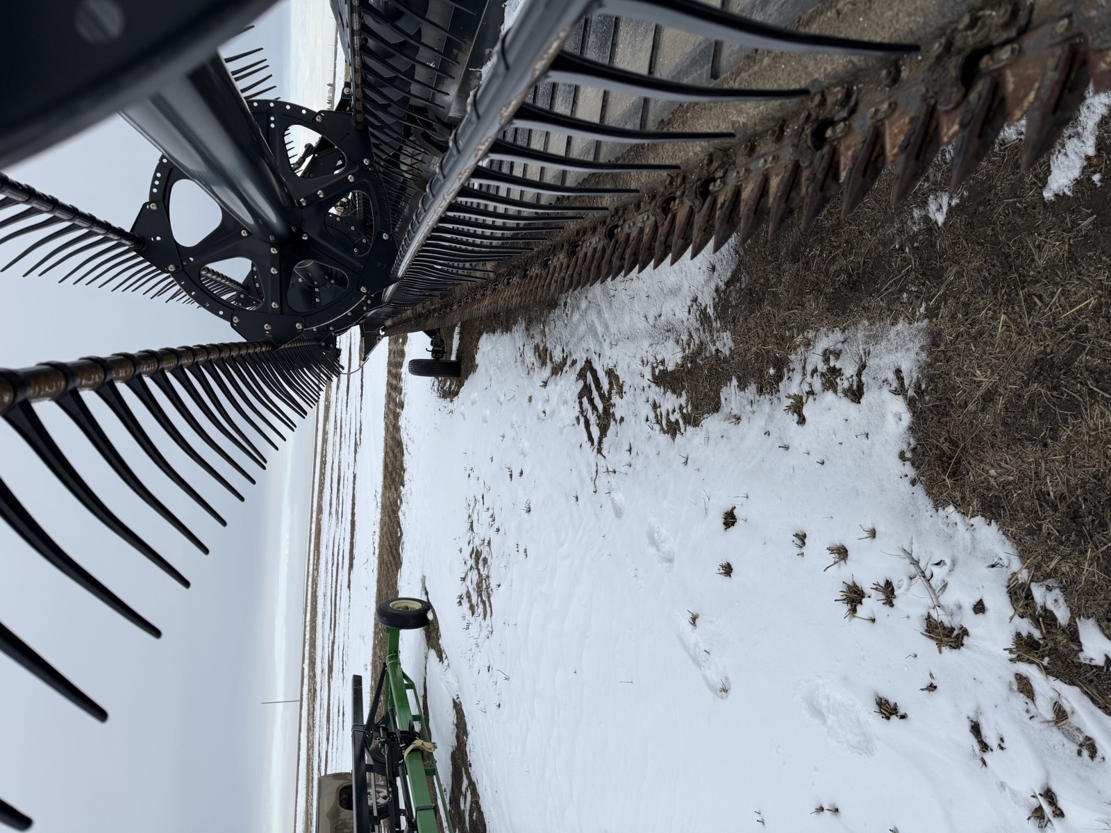 2016 MacDon FD75-40 Header Combine