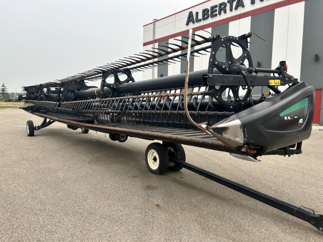 2016 MacDon FD75-40 Header Combine