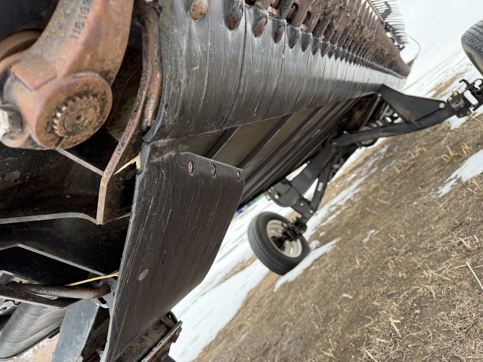 2016 MacDon FD75-40 Header Combine