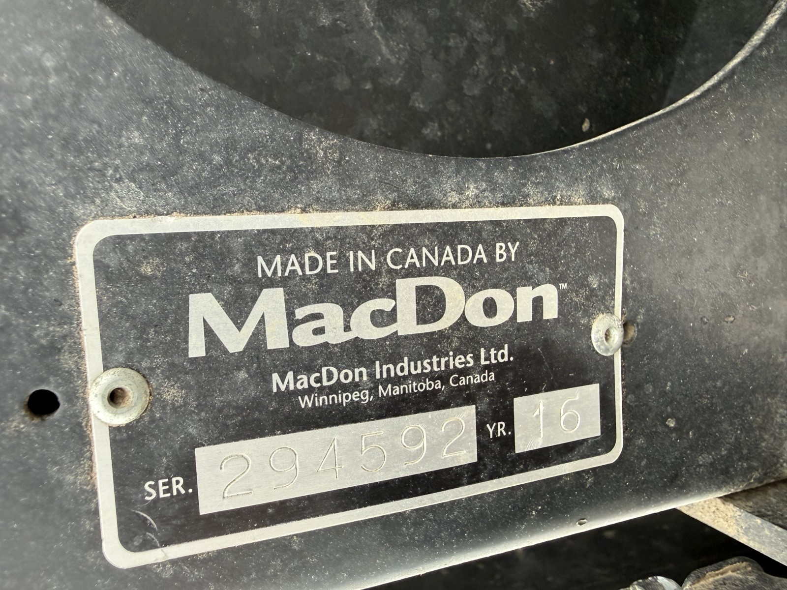 2016 MacDon FD75-40 Header Combine