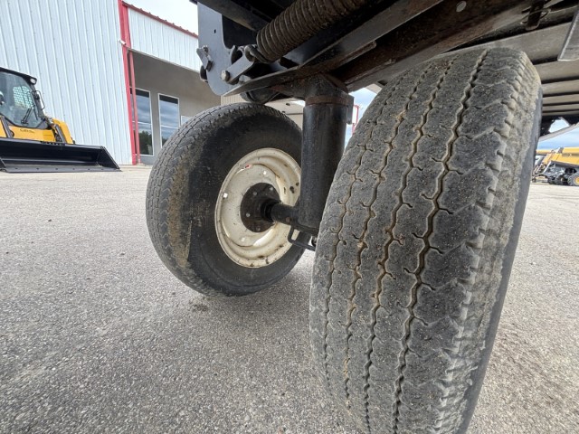 2019 MacDon FD140 Header Combine