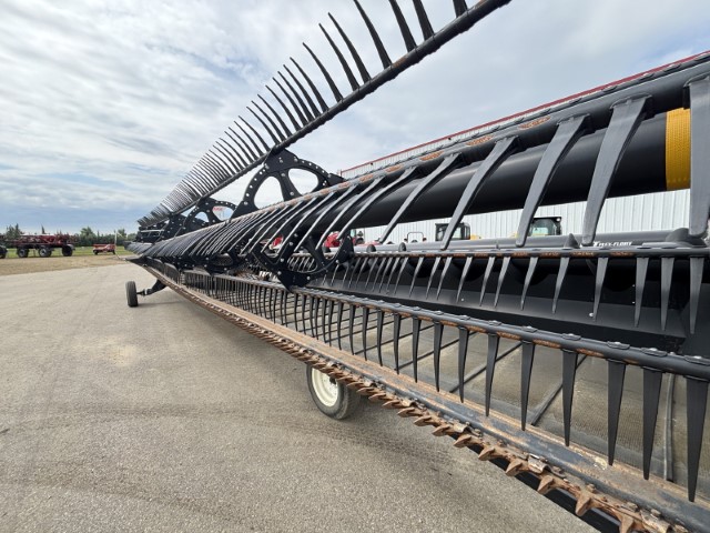 2019 MacDon FD140 Header Combine