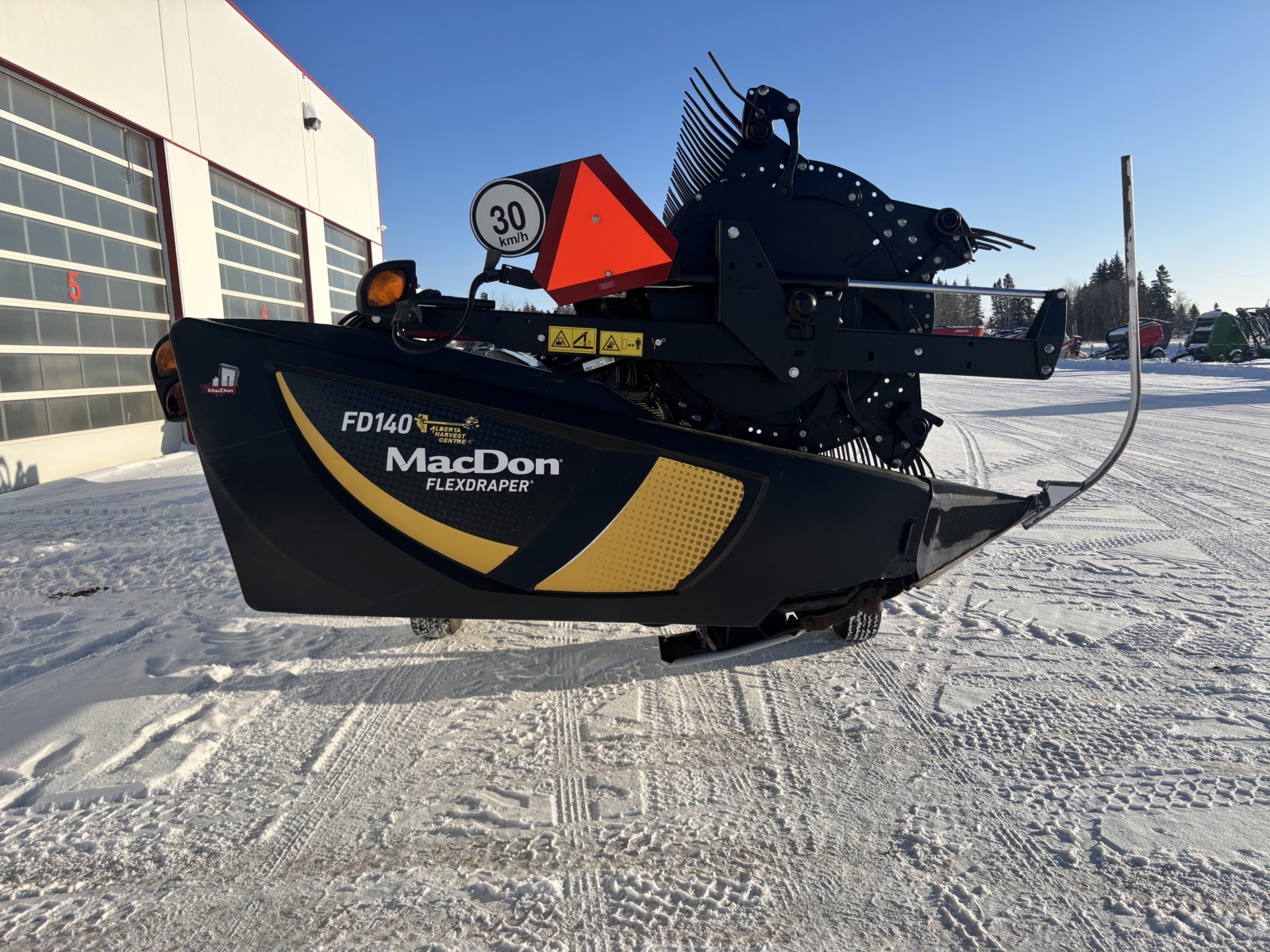 2019 MacDon FD140 Header Combine