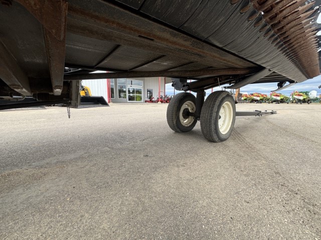 2019 MacDon FD140 Header Combine