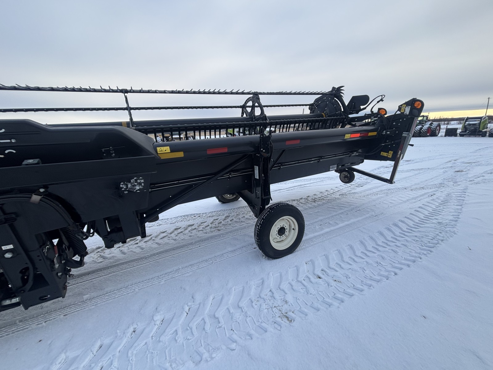 2020 MacDon FD140 Header Combine