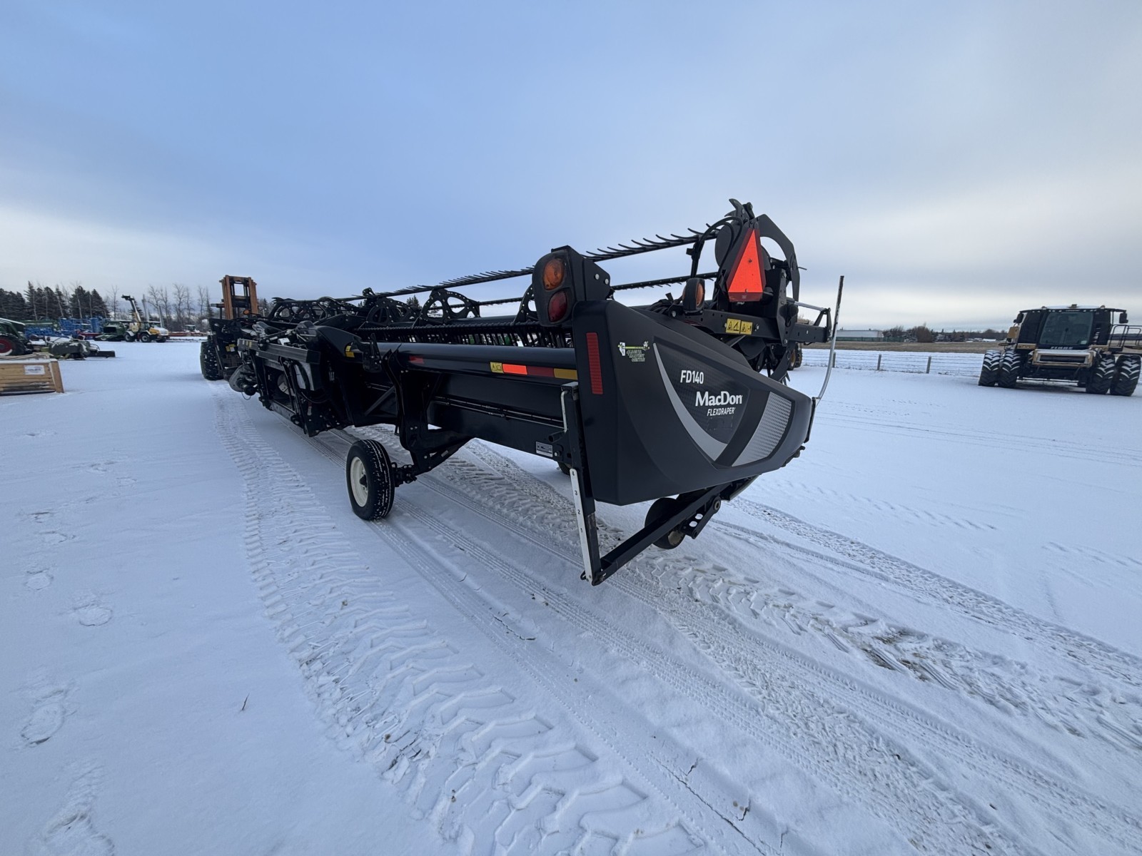 2020 MacDon FD140 Header Combine