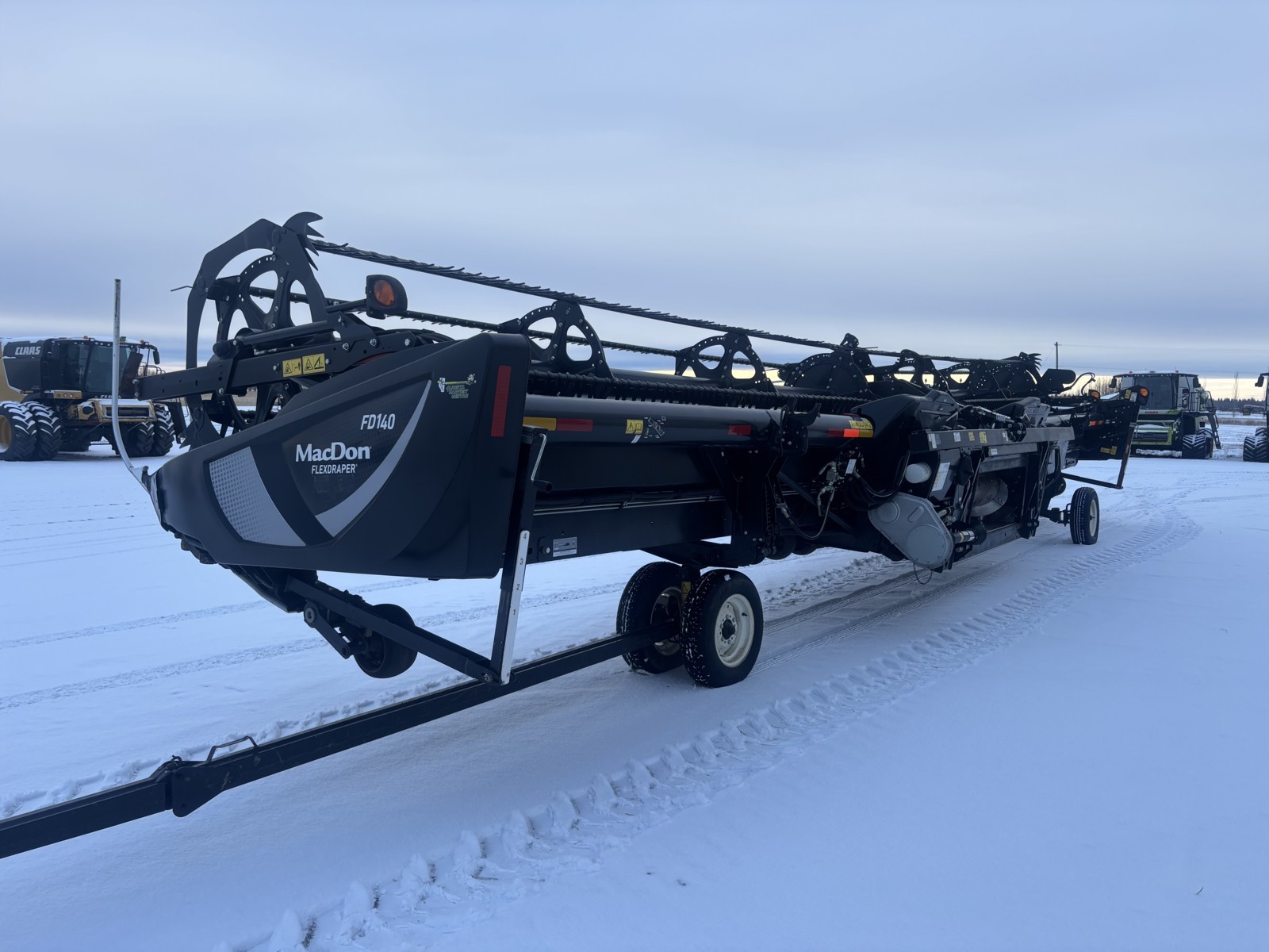 2020 MacDon FD140 Header Combine