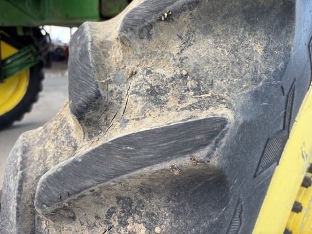 2010 John Deere 4830 Sprayer/High Clearance