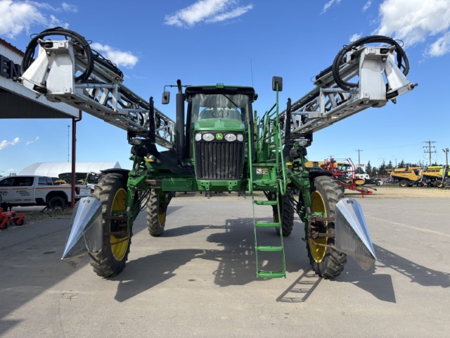 2010 John Deere 4830 Sprayer/High Clearance