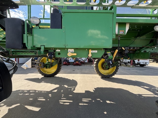 2010 John Deere 4830 Sprayer/High Clearance