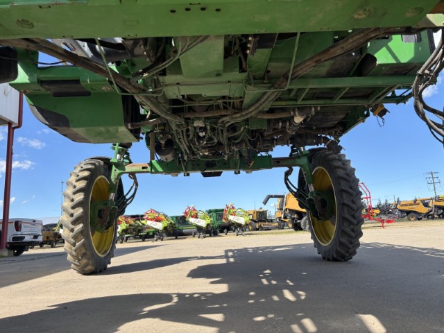 2010 John Deere 4830 Sprayer/High Clearance