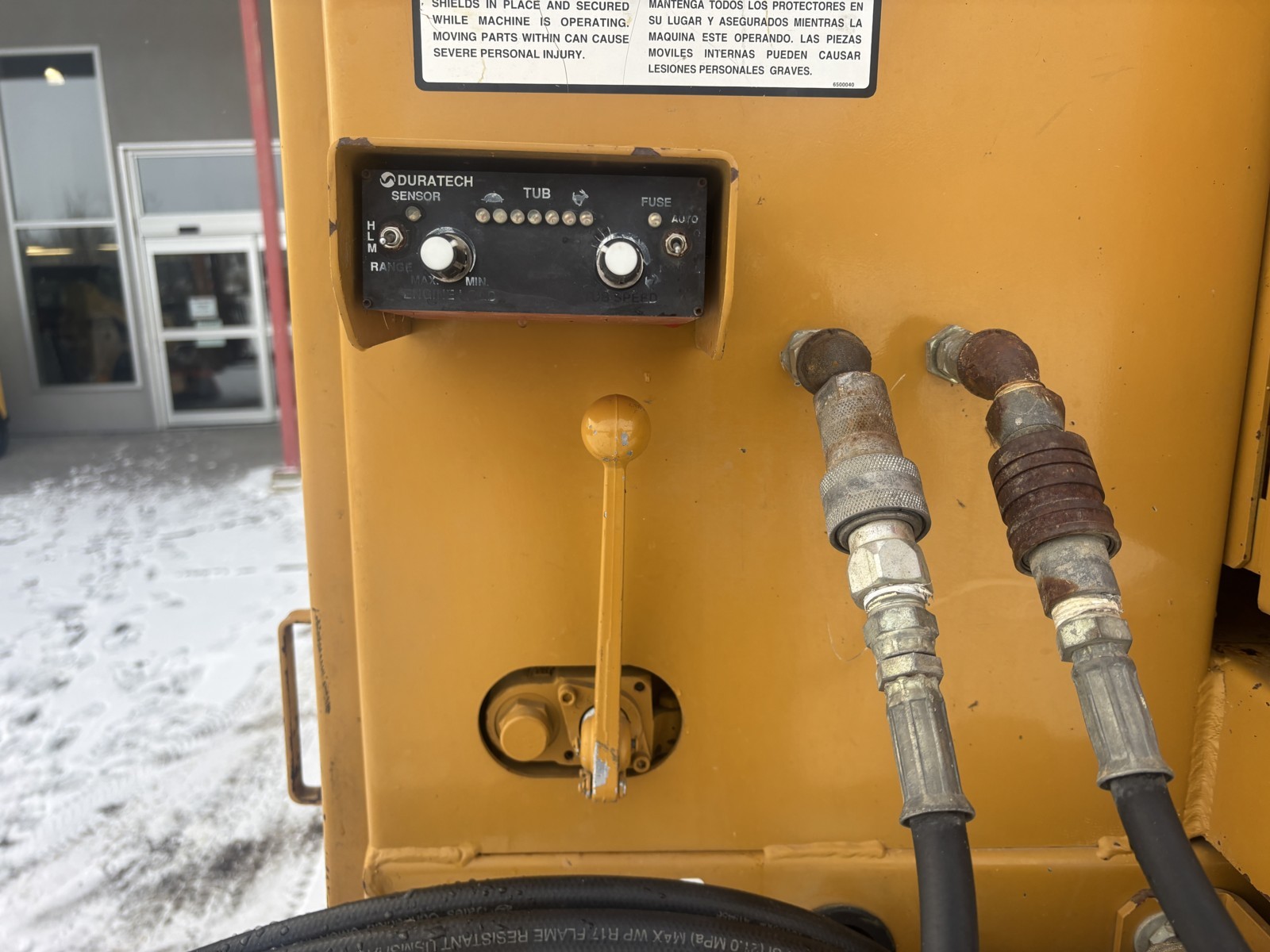 2004 Haybuster H1000 Tub Grinder