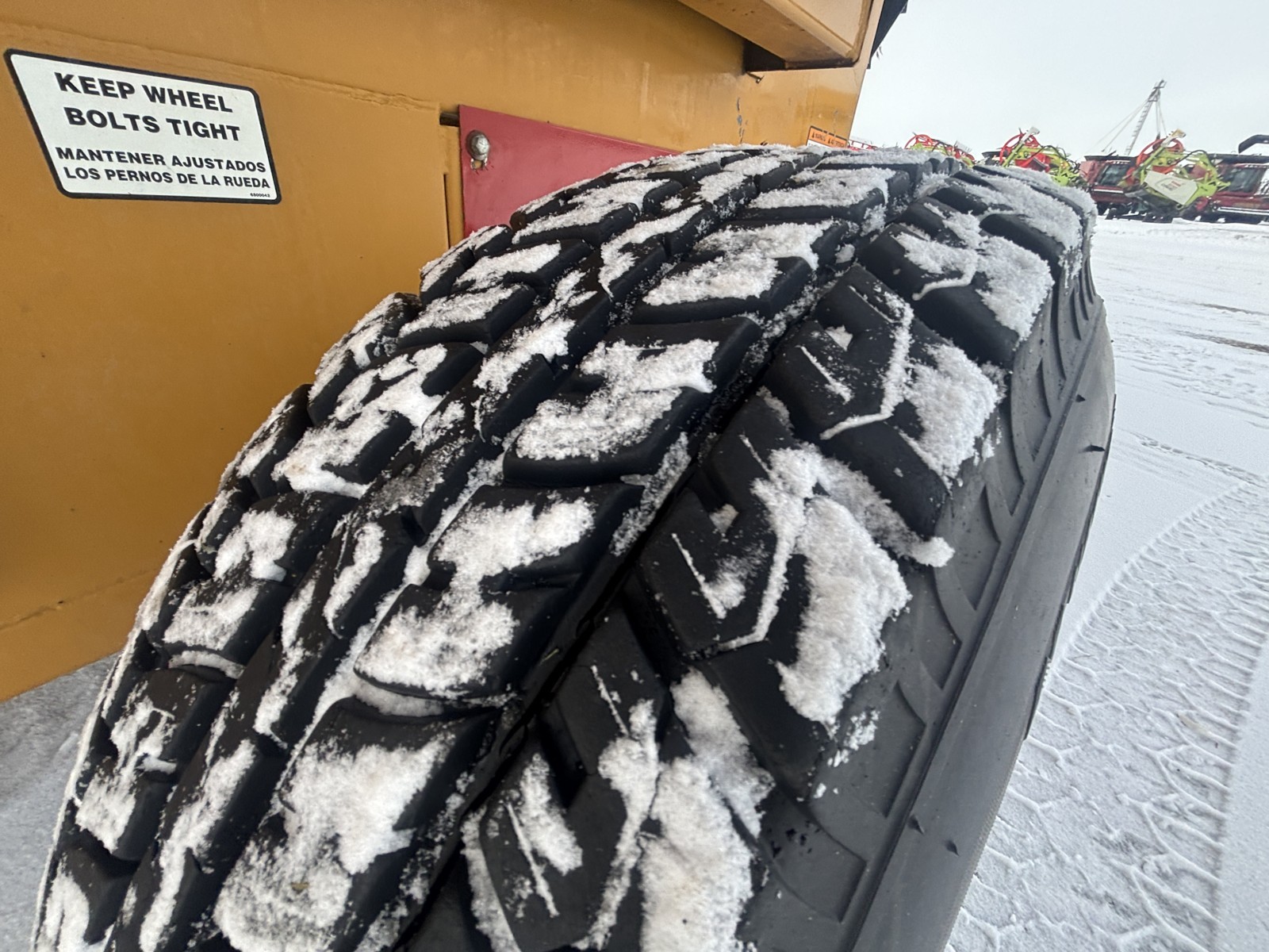 2004 Haybuster H1000 Tub Grinder