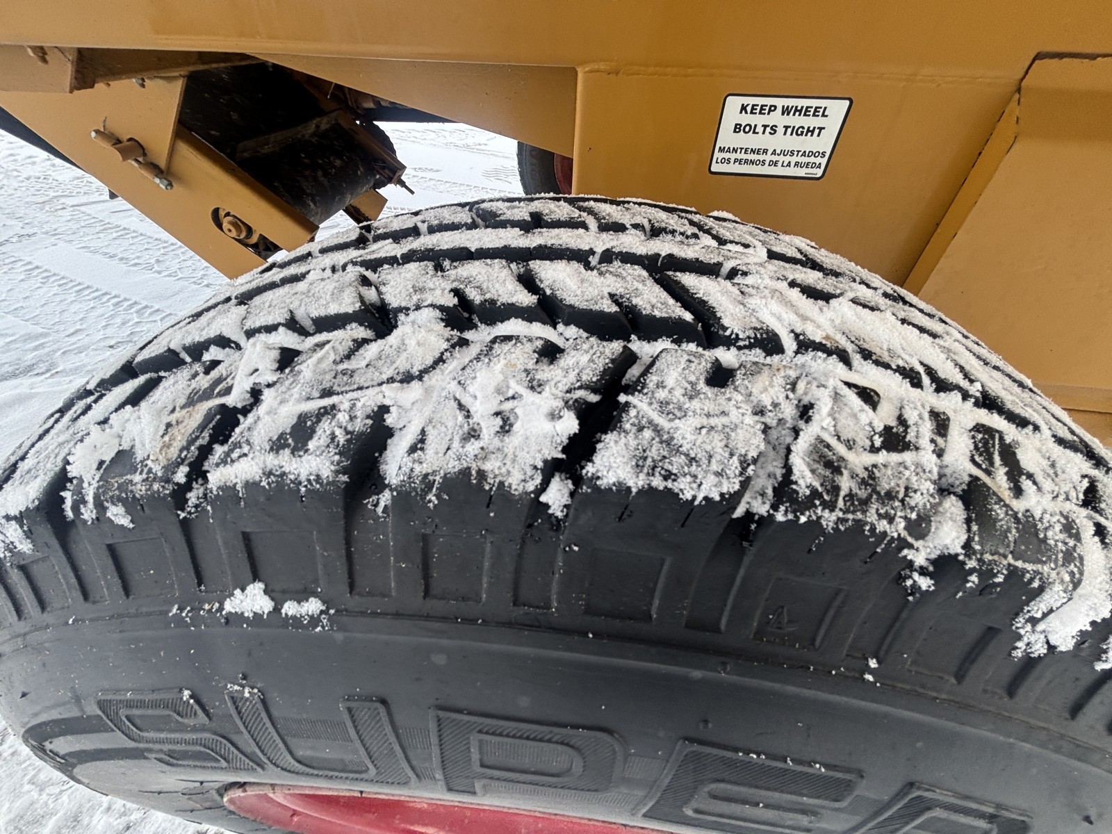 2004 Haybuster H1000 Tub Grinder