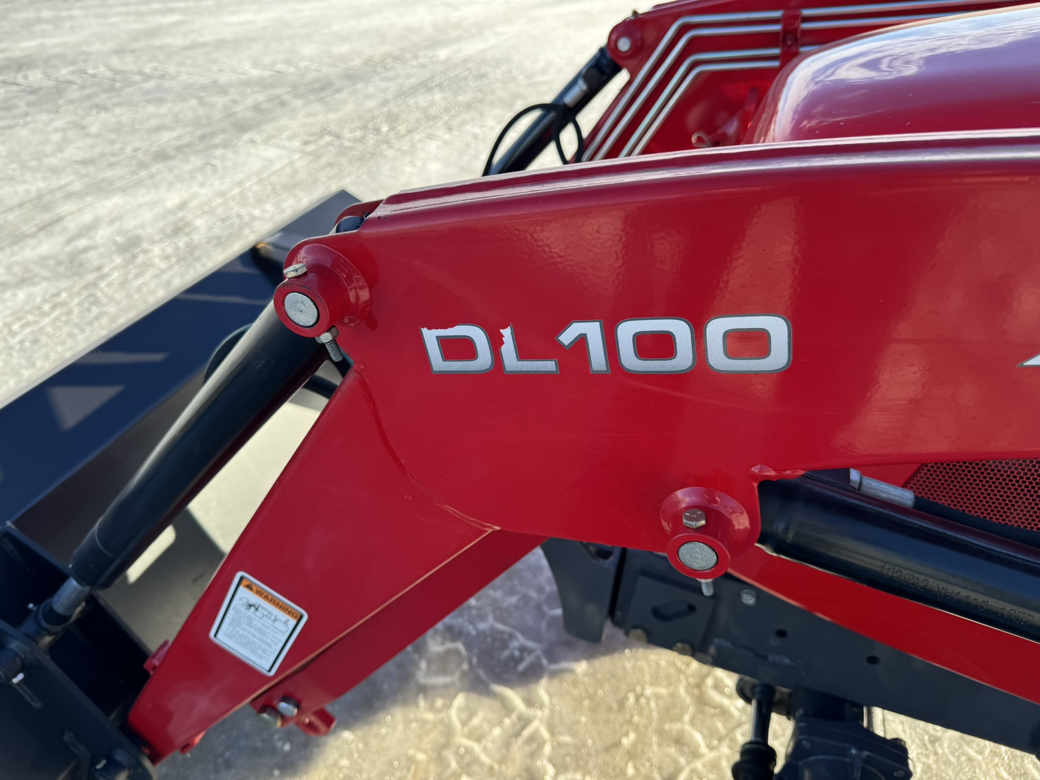 2013 Massey Ferguson GC1705 Tractor