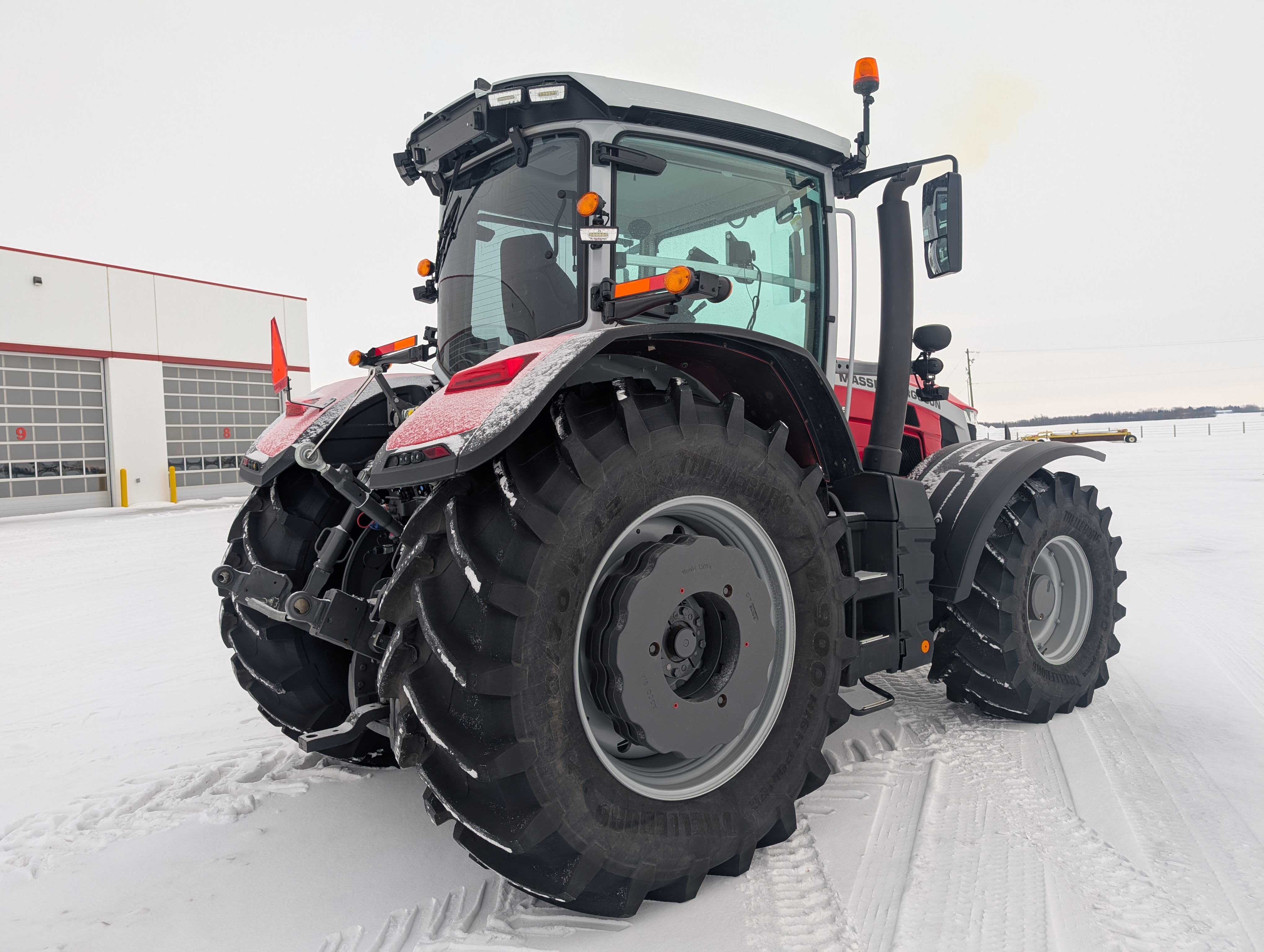 2023 Massey Ferguson 8S.285 Deluxe Tractor