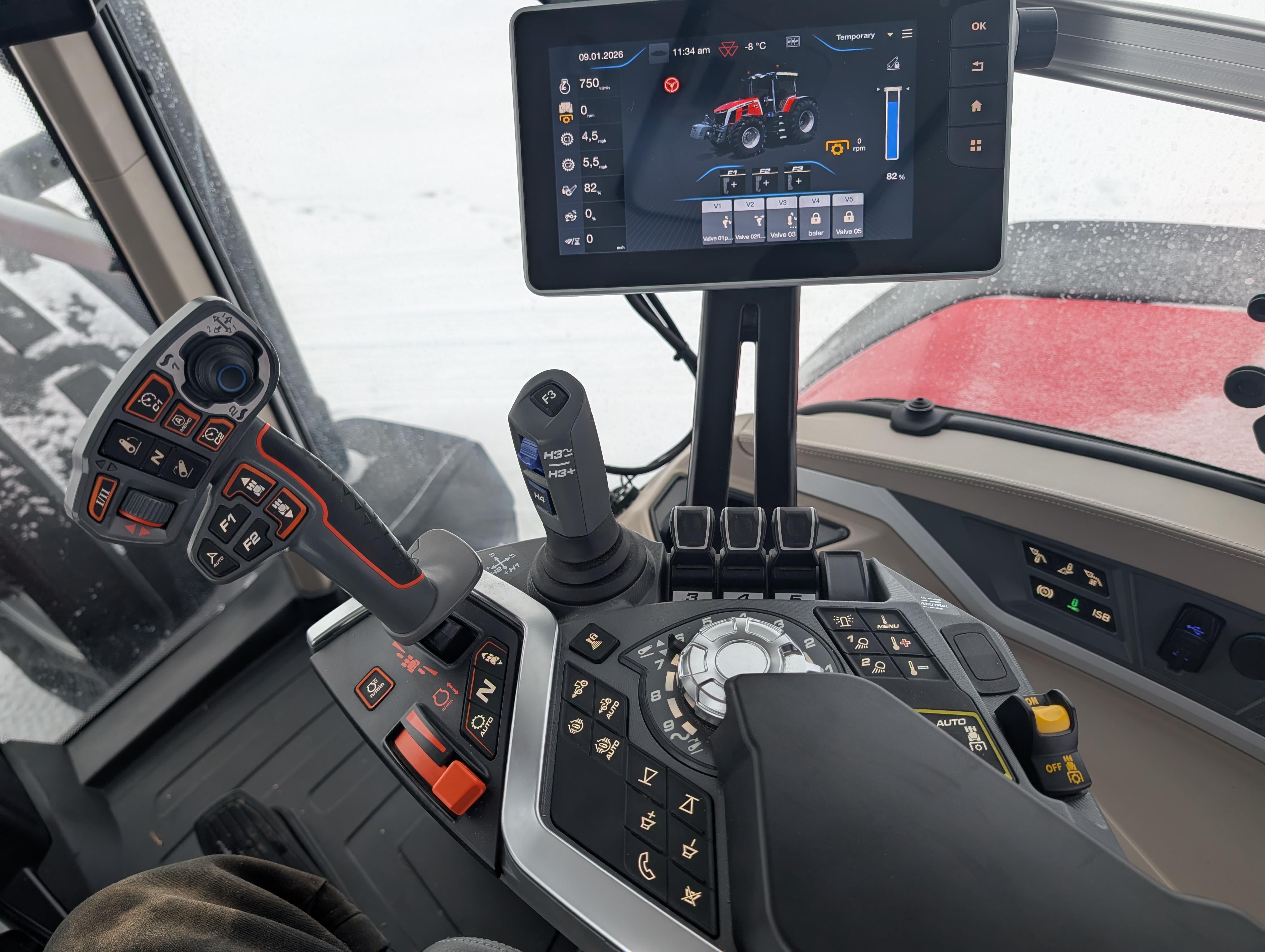 2023 Massey Ferguson 8S.285 Deluxe Tractor