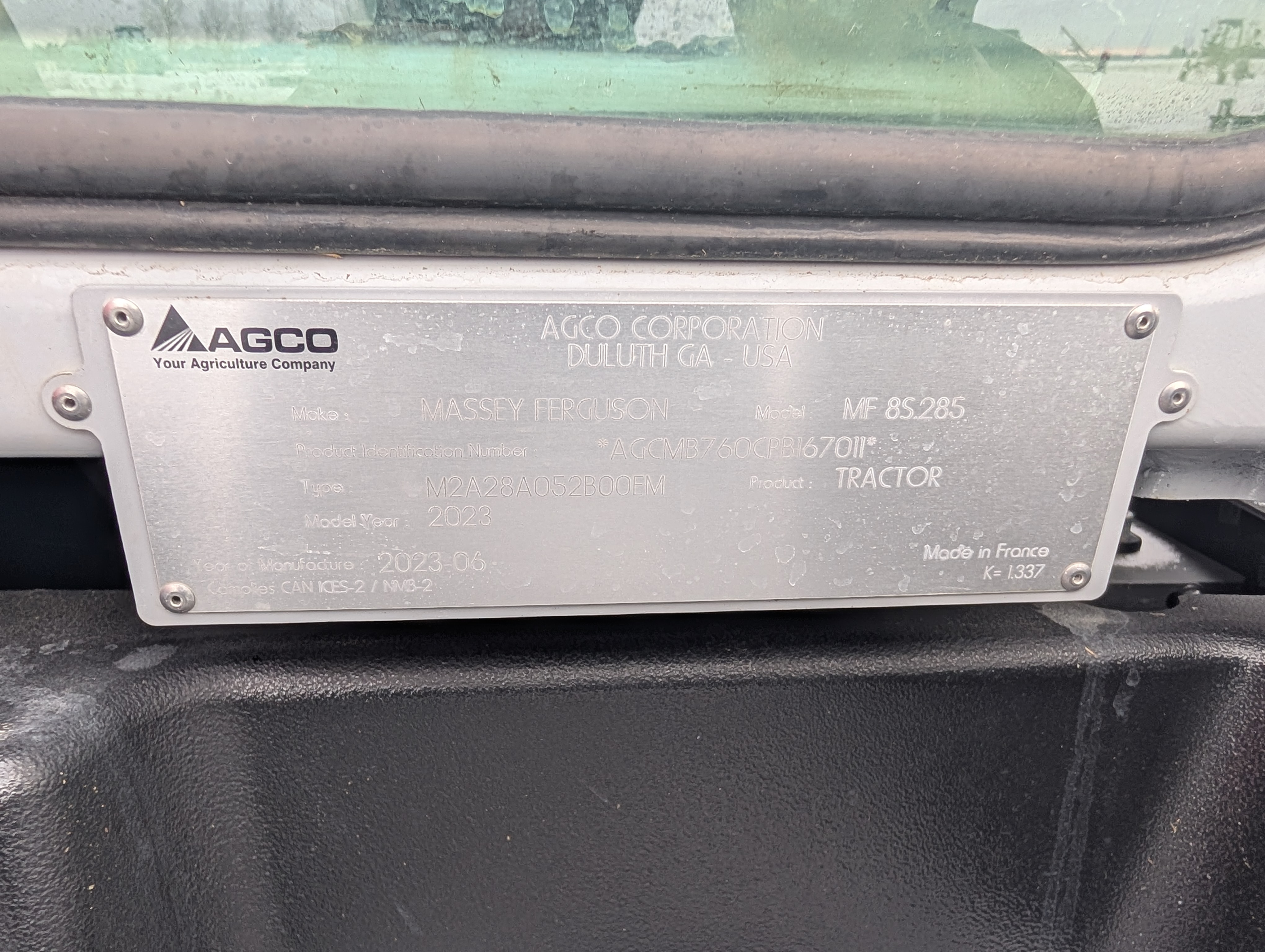 2023 Massey Ferguson 8S.285 Deluxe Tractor