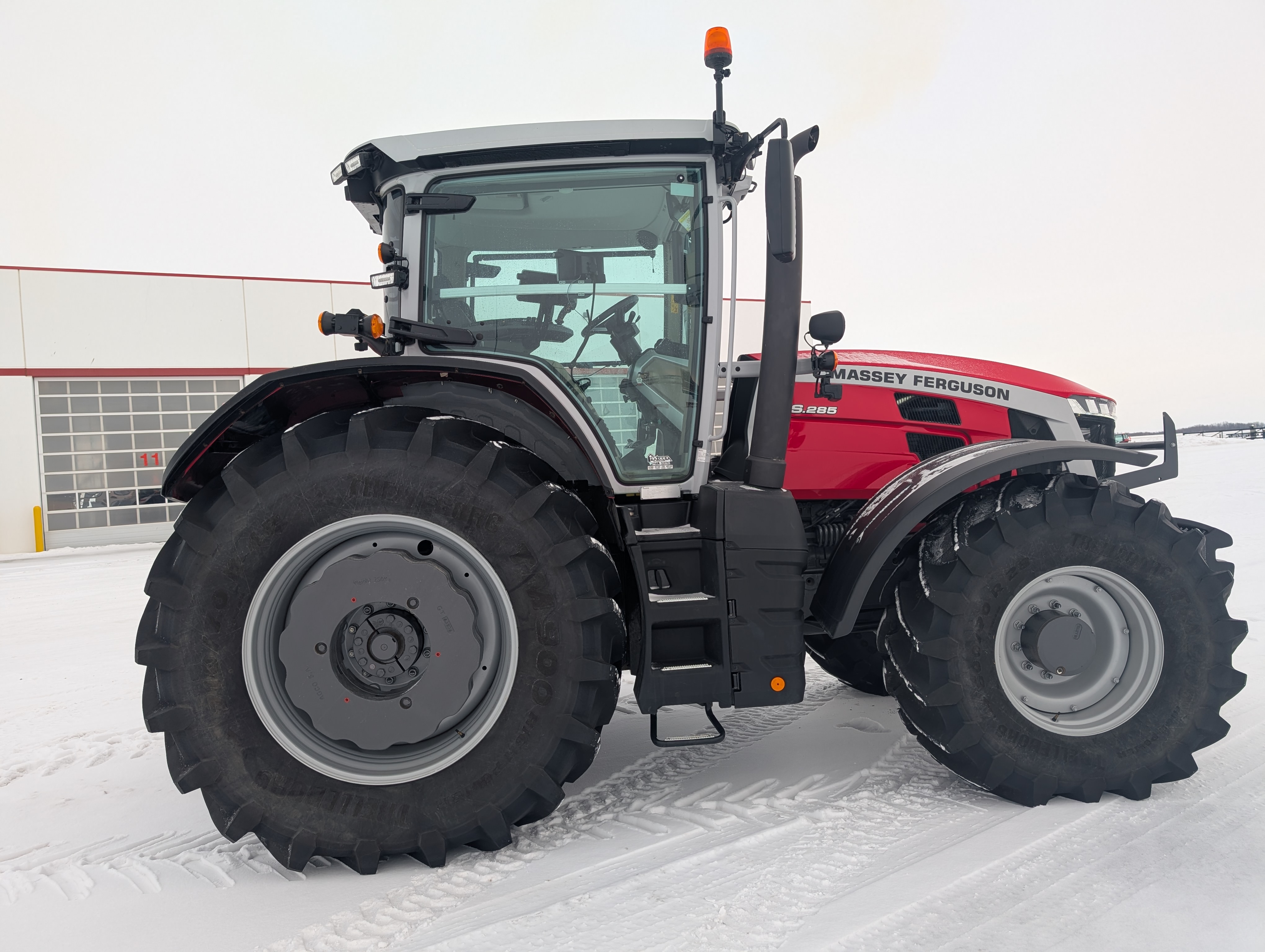 2023 Massey Ferguson 8S.285 Deluxe Tractor