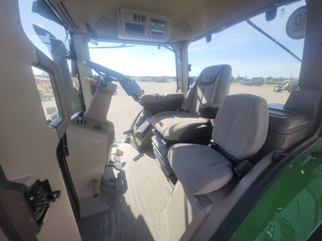 2024 John Deere 8R 310 Tractor