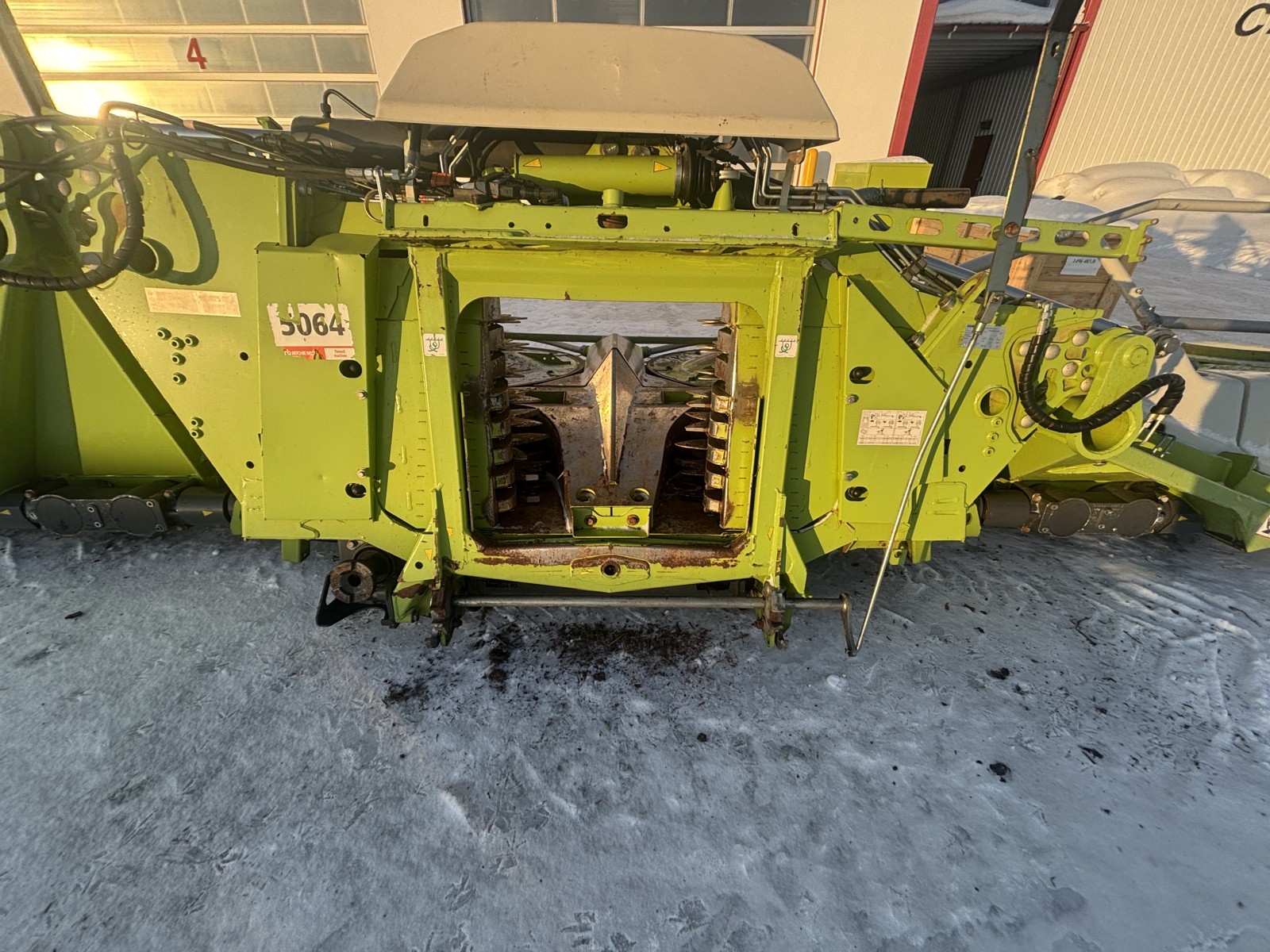 2016 CLAAS ORBIS 750 Header Combine