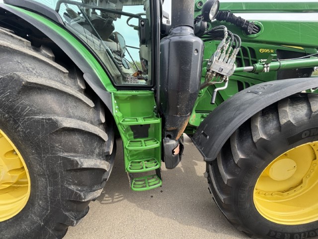 2015 John Deere 6195R Tractor