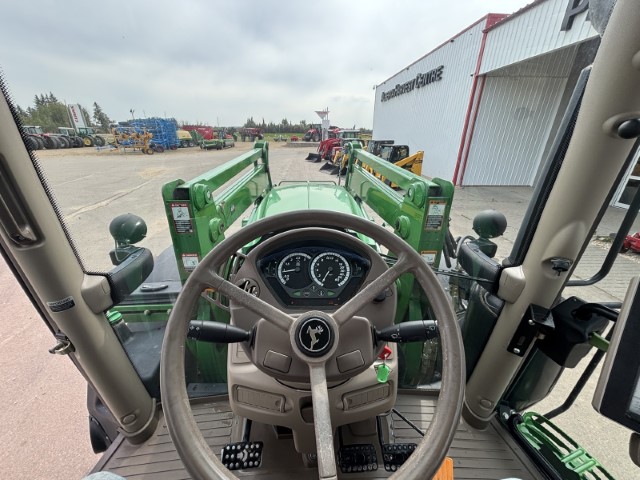 2015 John Deere 6195R Tractor