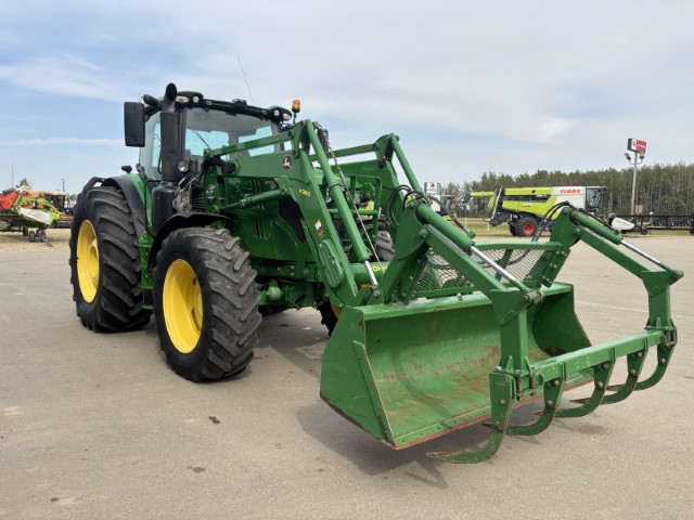 2015 John Deere 6195R Tractor