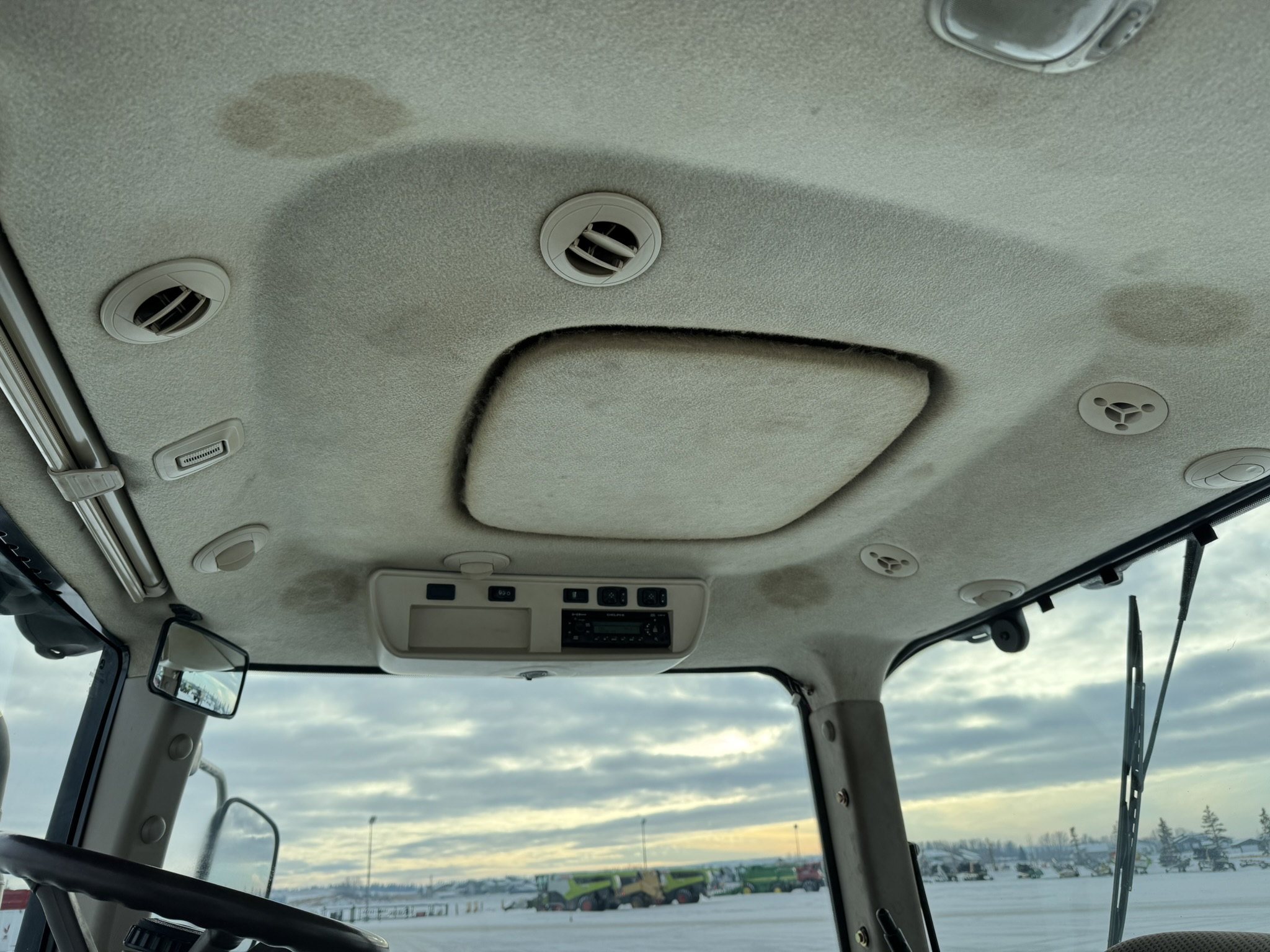 2012 John Deere 8360R Tractor