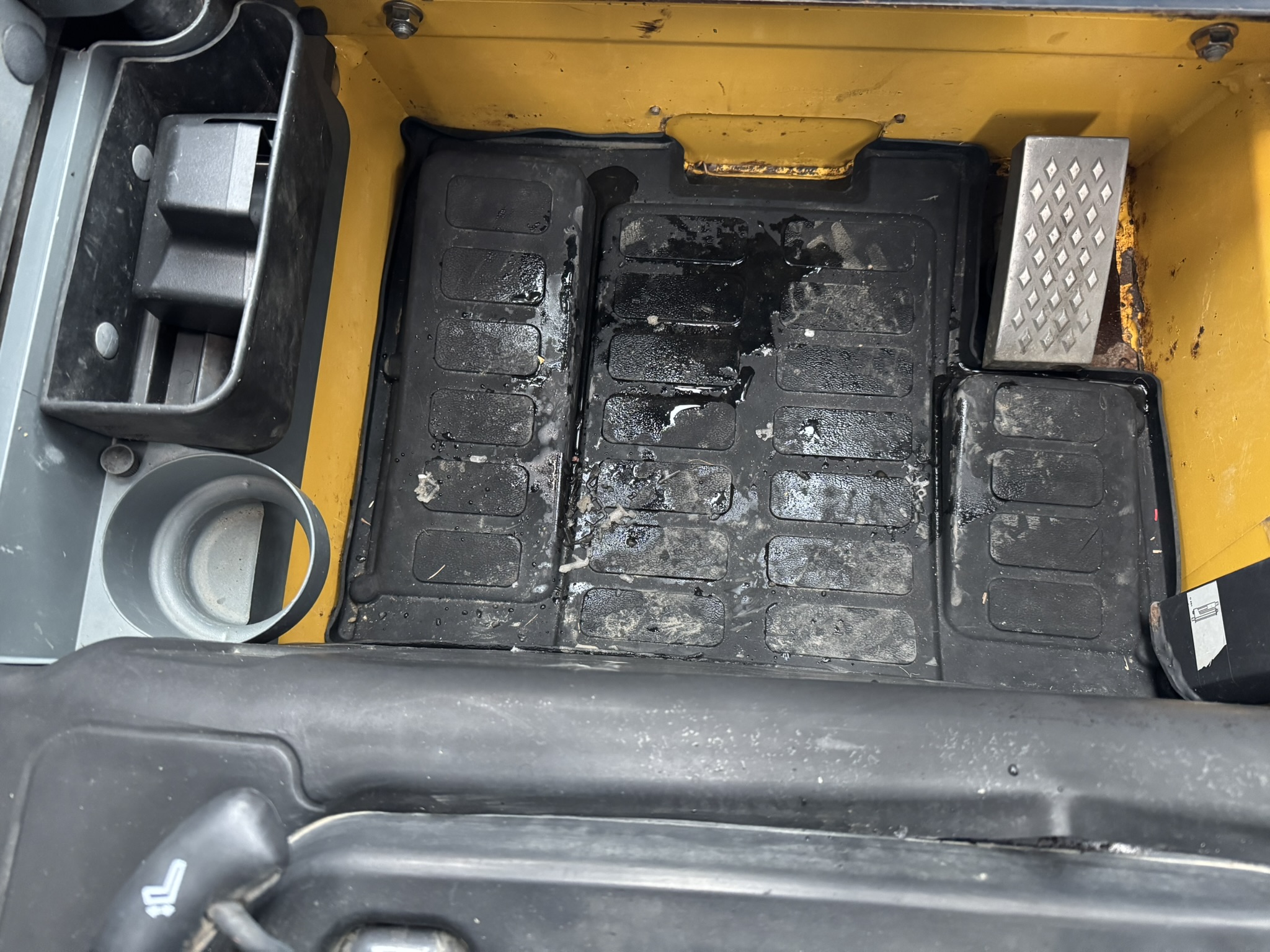 2012 New Holland L225 Skid Steer Loader