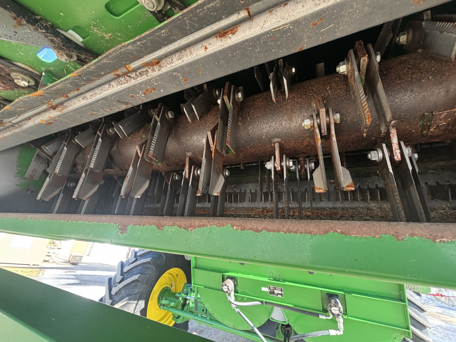 2009 John Deere T670 Combine