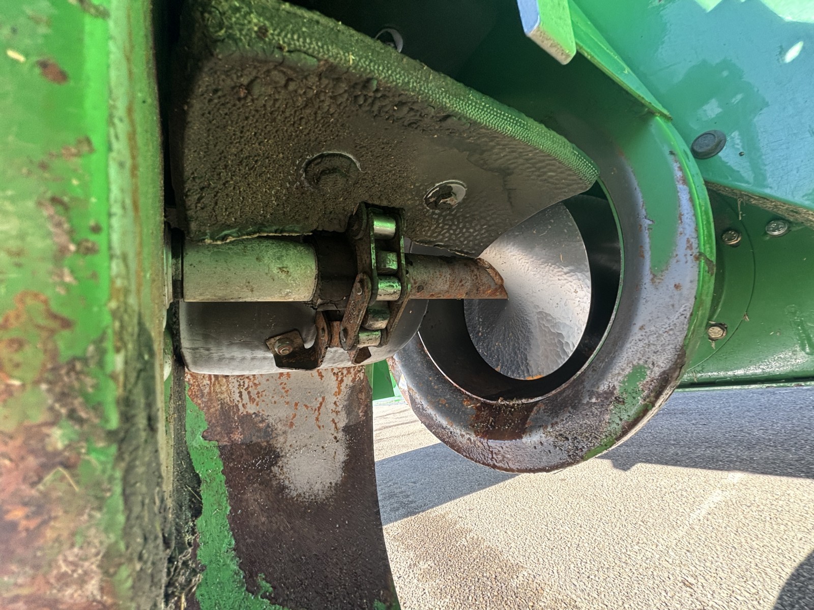 2009 John Deere T670 Combine