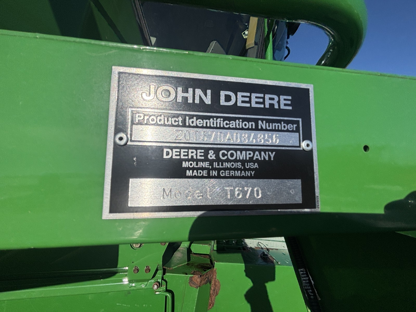 2009 John Deere T670 Combine
