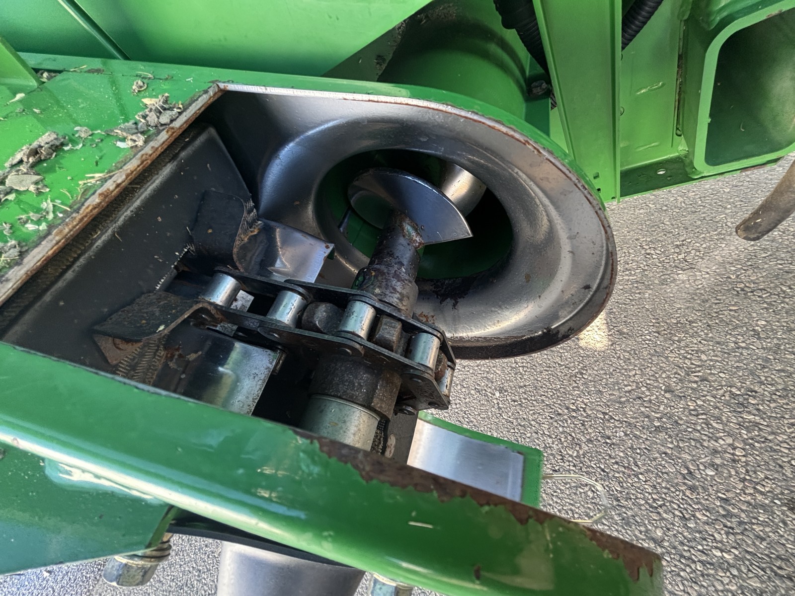 2009 John Deere T670 Combine