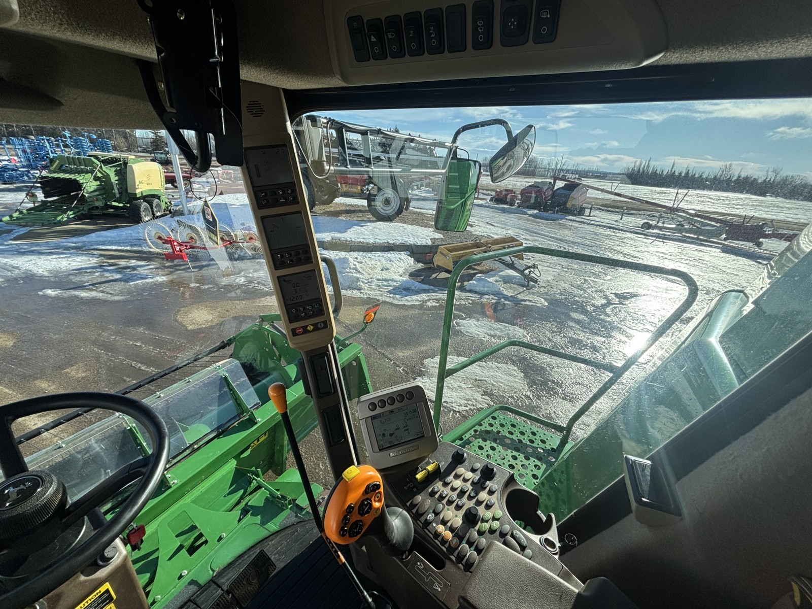 2009 John Deere T670 Combine