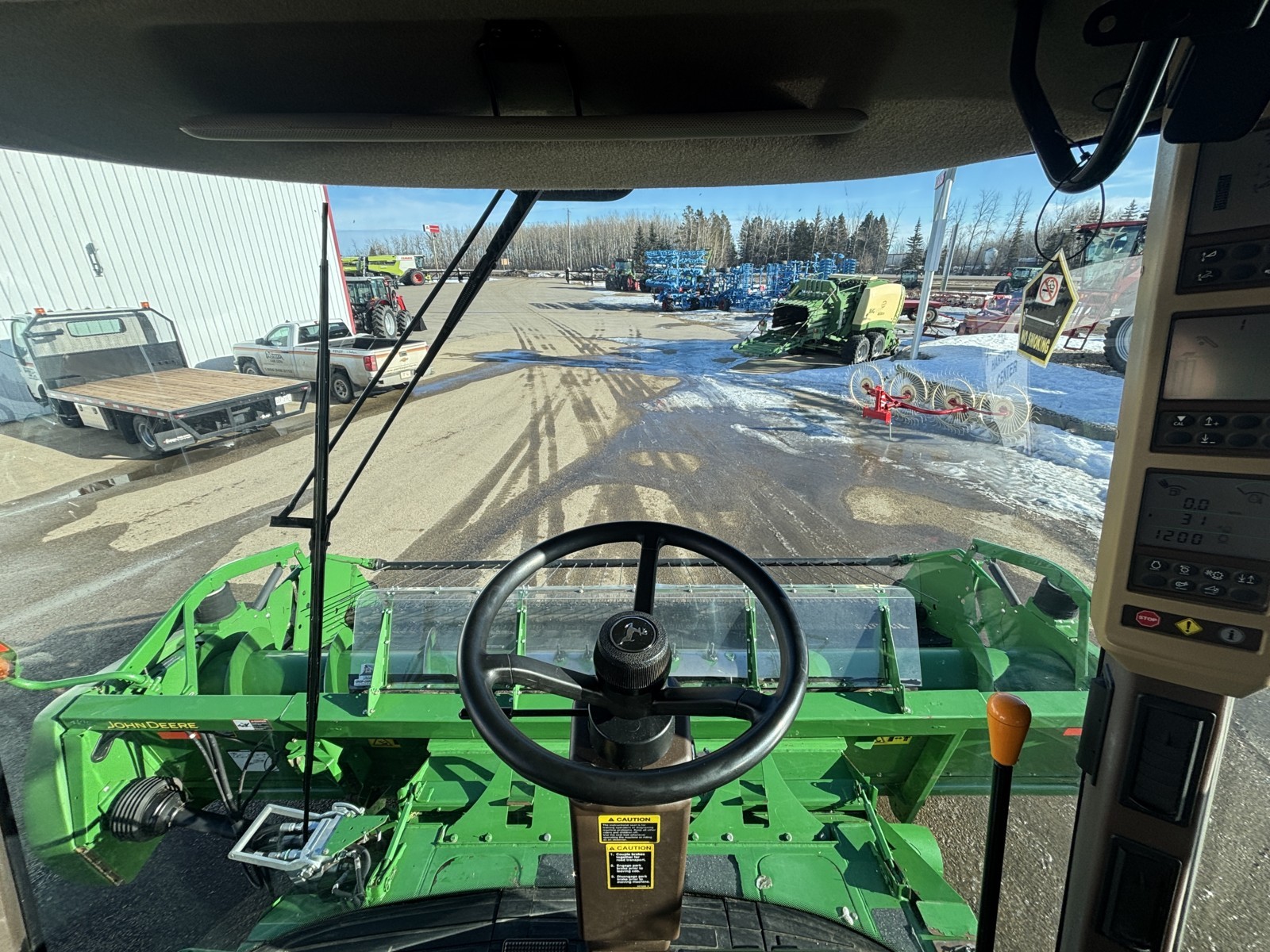2009 John Deere T670 Combine