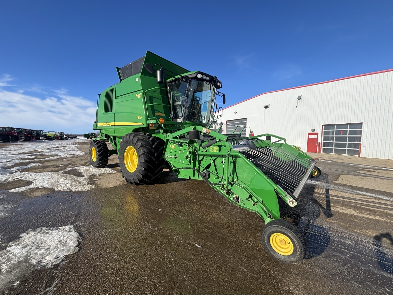 2009 John Deere T670 Combine